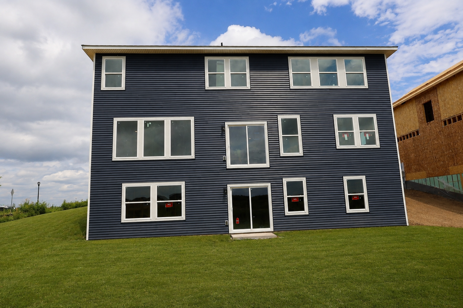 3rd image of 11663 Harbor Ln N, Maple Grove, MN 55369 | MLS# 7124990