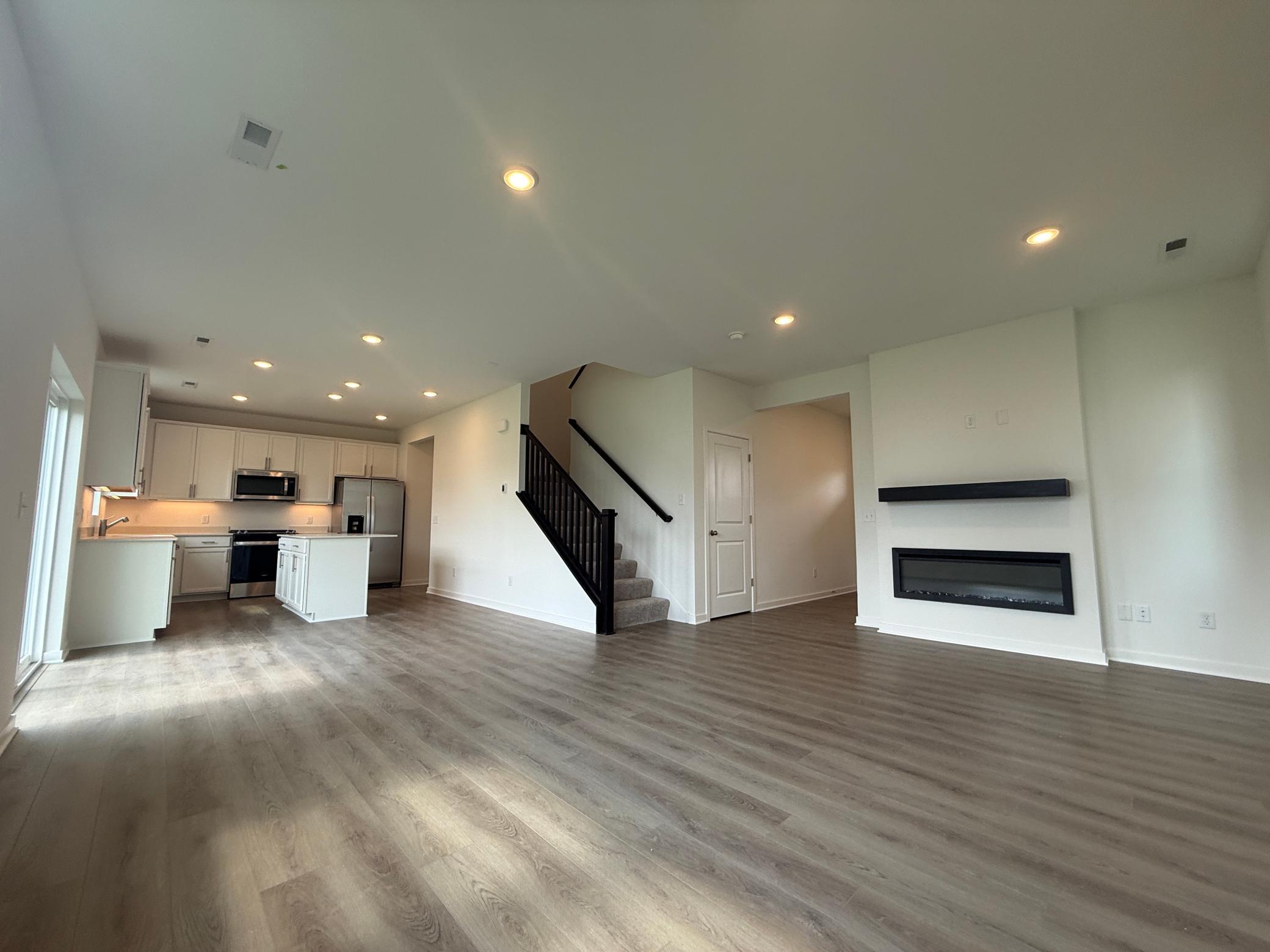 2nd image of 15022 Askeaton Pl, Rosemount, MN 55068 | MLS# 7124998