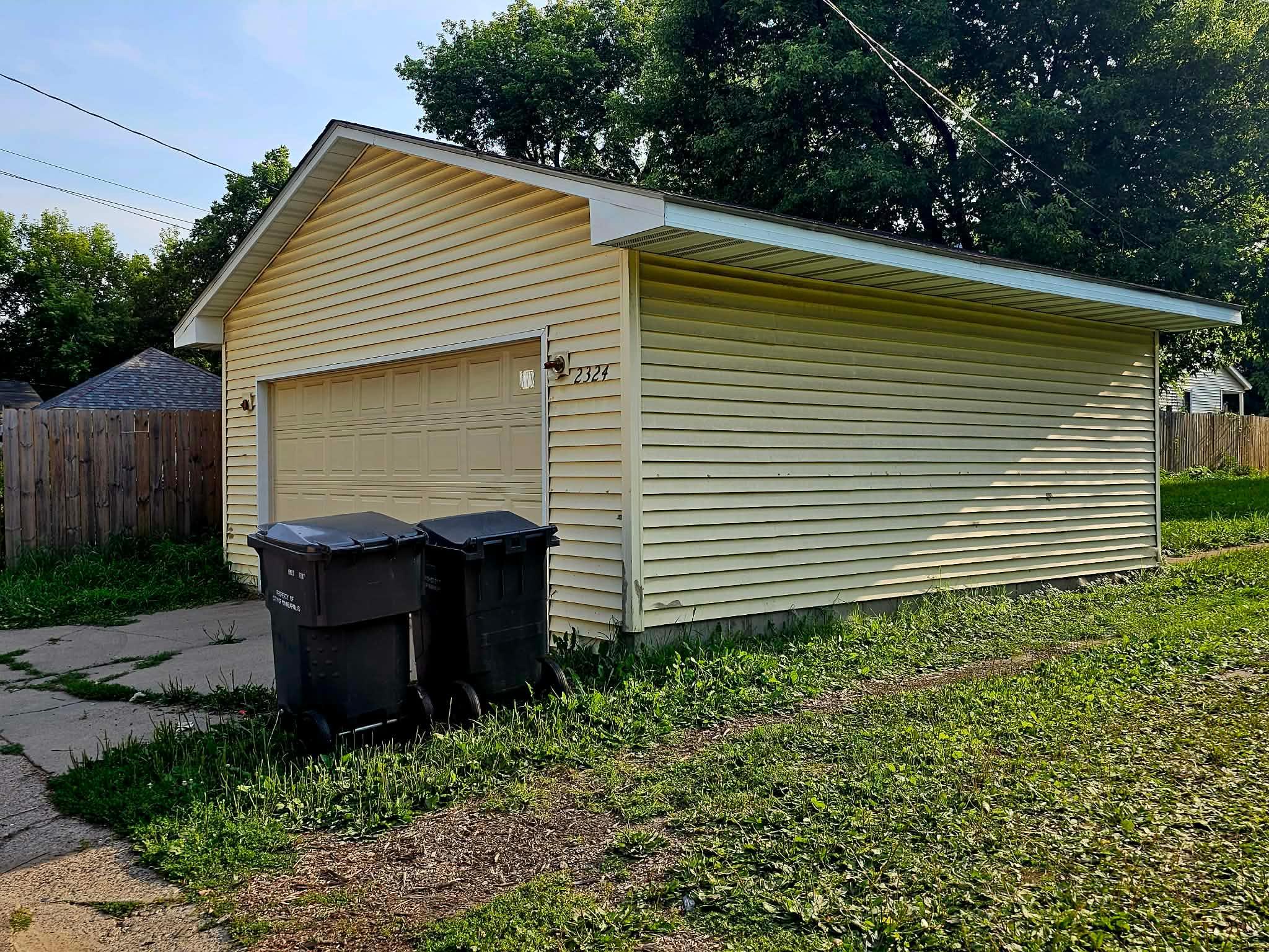 18th image of 2324 Emerson Ave N, Minneapolis, MN 55411 | MLS# 7125071