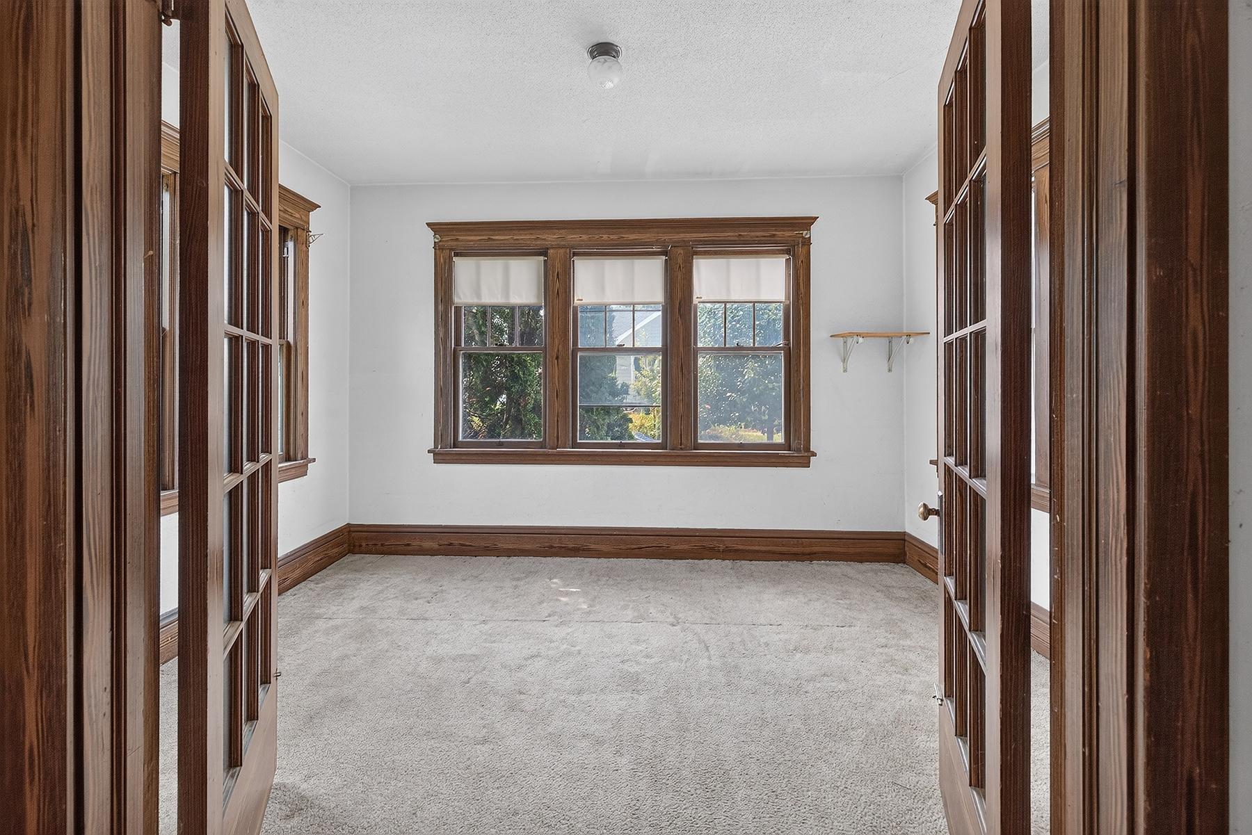2nd image of 1015 20th Ave Ne, Minneapolis, MN 55418 | MLS# 7125087