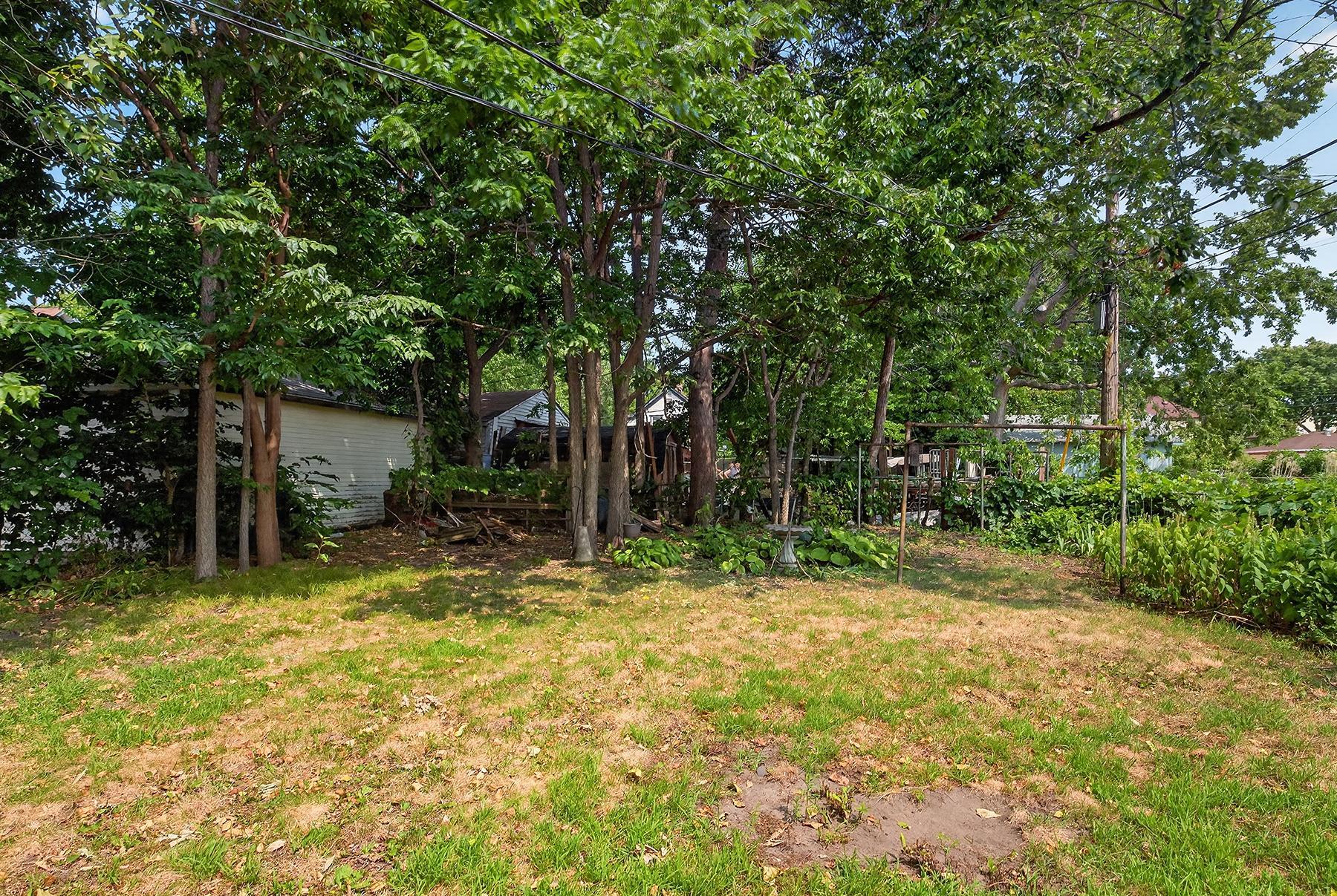 20th image of 1015 20th Ave Ne, Minneapolis, MN 55418 | MLS# 7125087