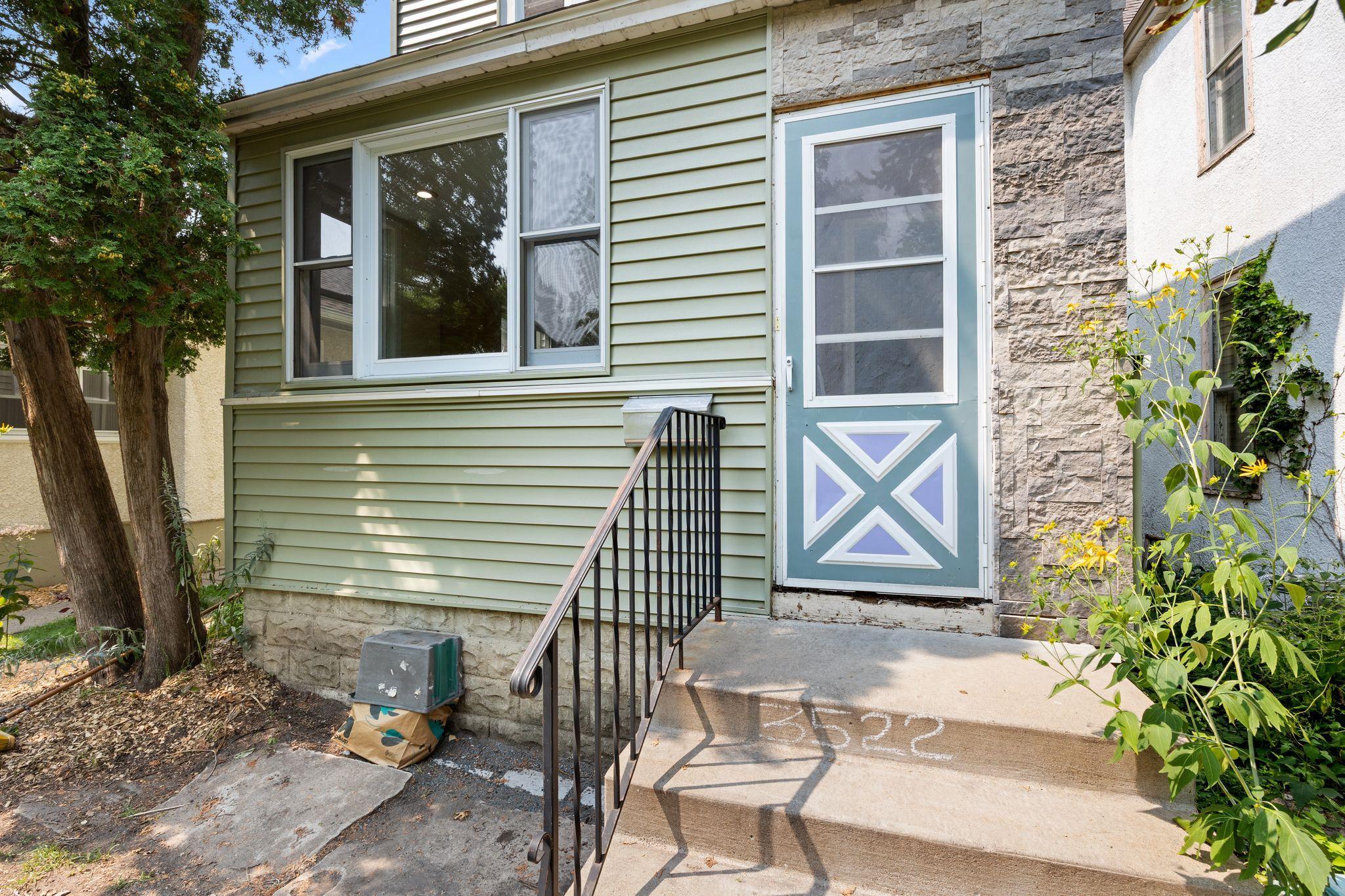 2nd image of 3522 14th Ave S, Minneapolis, MN 55407 | MLS# 7125108