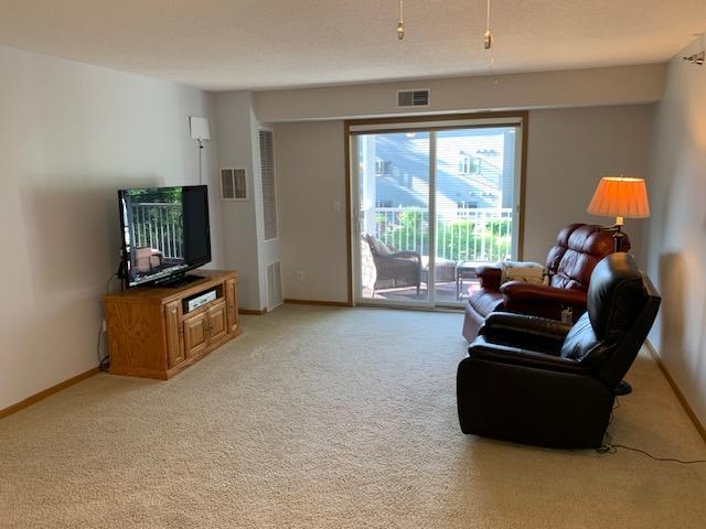 3rd image of 880 Lyn Wy #204, Hastings, MN 55033 | MLS# 7125122