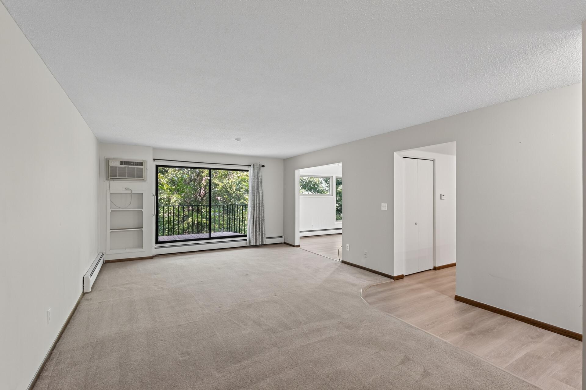 5th image of 12600 Parkwood Dr #110, Burnsville, MN 55337 | MLS# 7125144