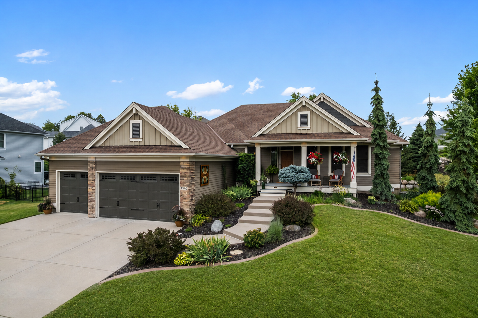 1st image of 4540 Fable Hill Pkwy N, Hugo, MN 55038 | MLS# 7125154