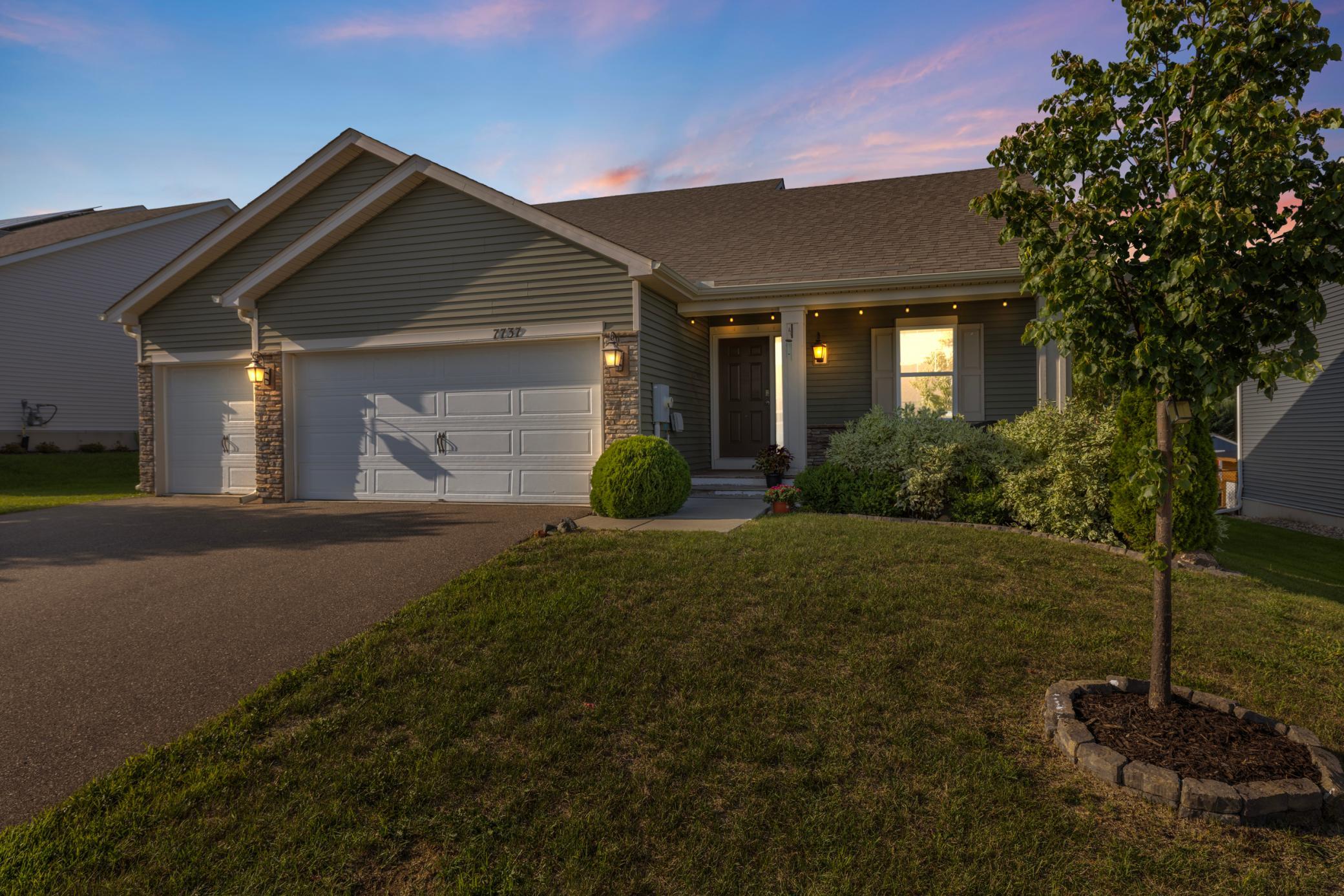 3rd image of 7737 205Th St W, Lakeville, MN 55044 | MLS# 7125189