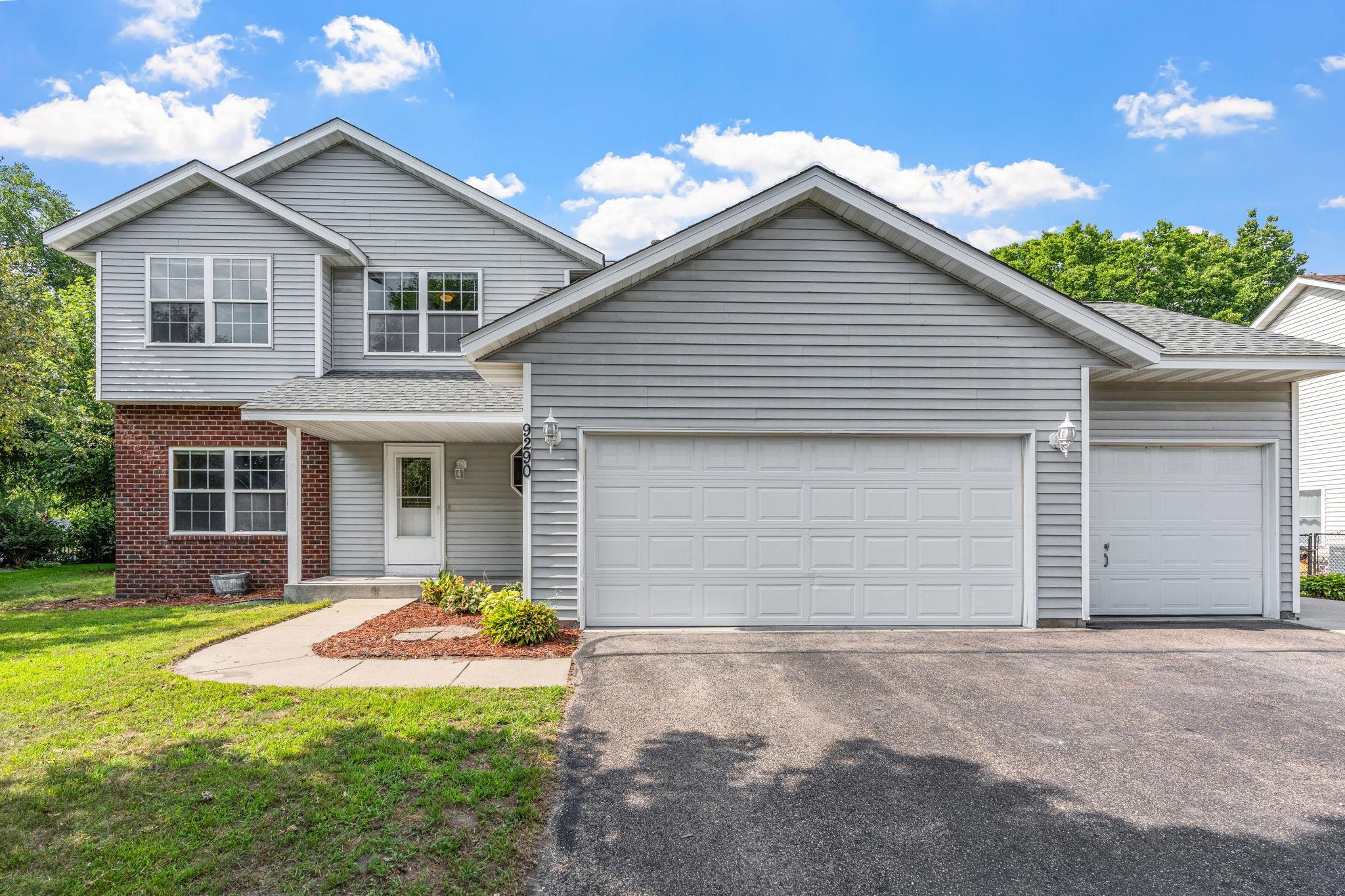 1st image of 9290 Creek Wy, Savage, MN 55378 | MLS# 7125215