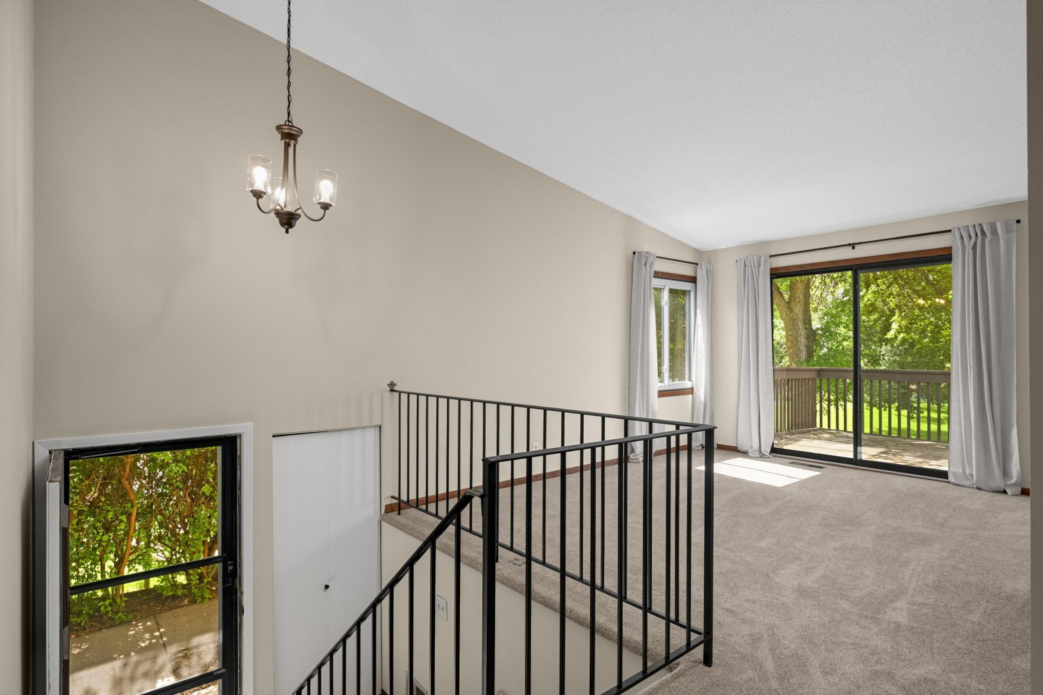 4th image of 132 W Eagle Lake Dr, Maple Grove, MN 55369 | MLS# 7125222