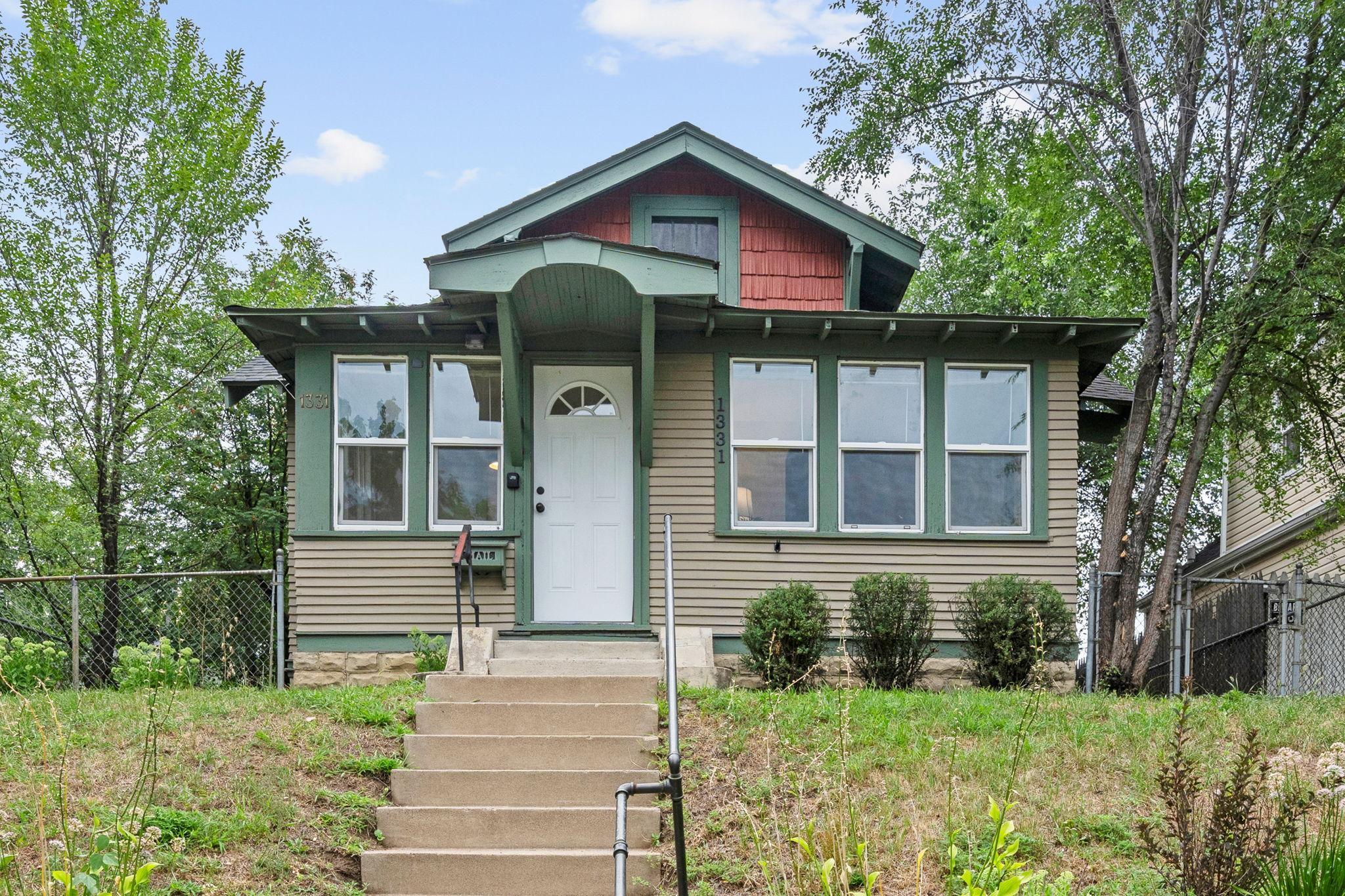 1st image of 1331 Bush Ave, Saint Paul, MN 55106 | MLS# 7125226