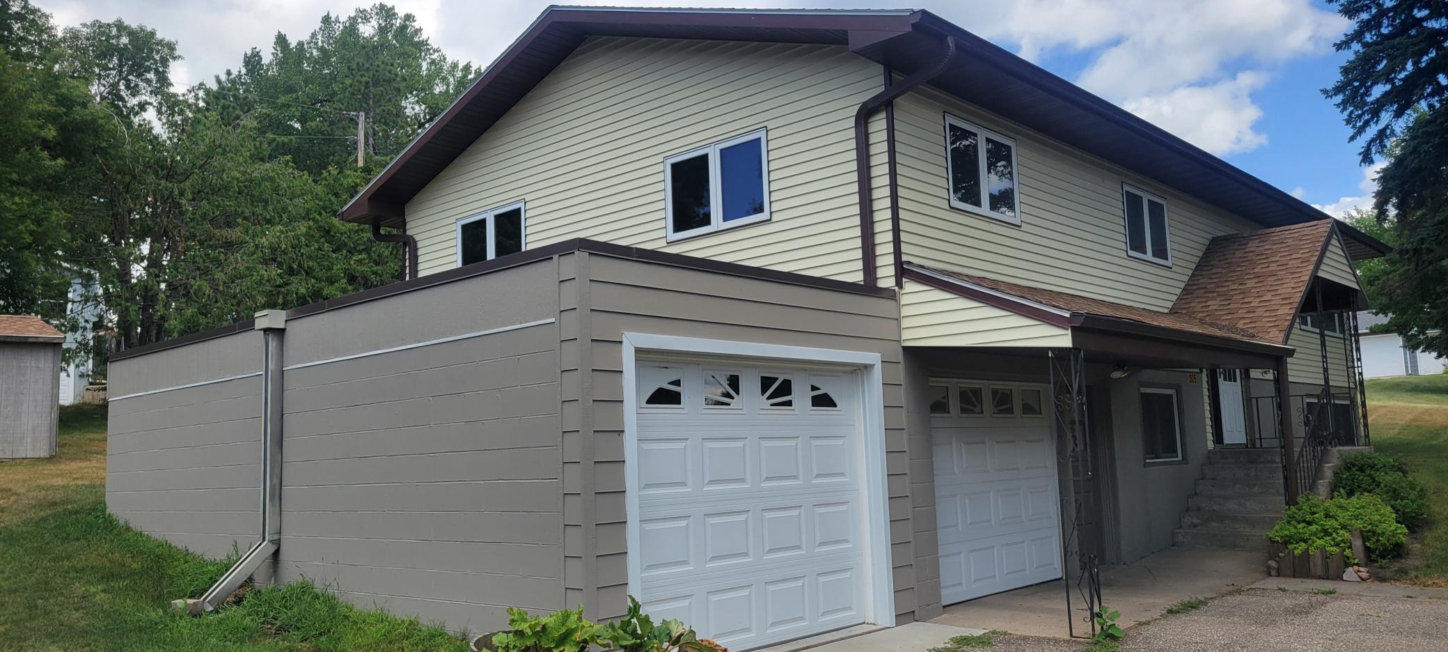 2nd image of 305 E Summit St, Battle Lake, MN 56515 | MLS# 7125232