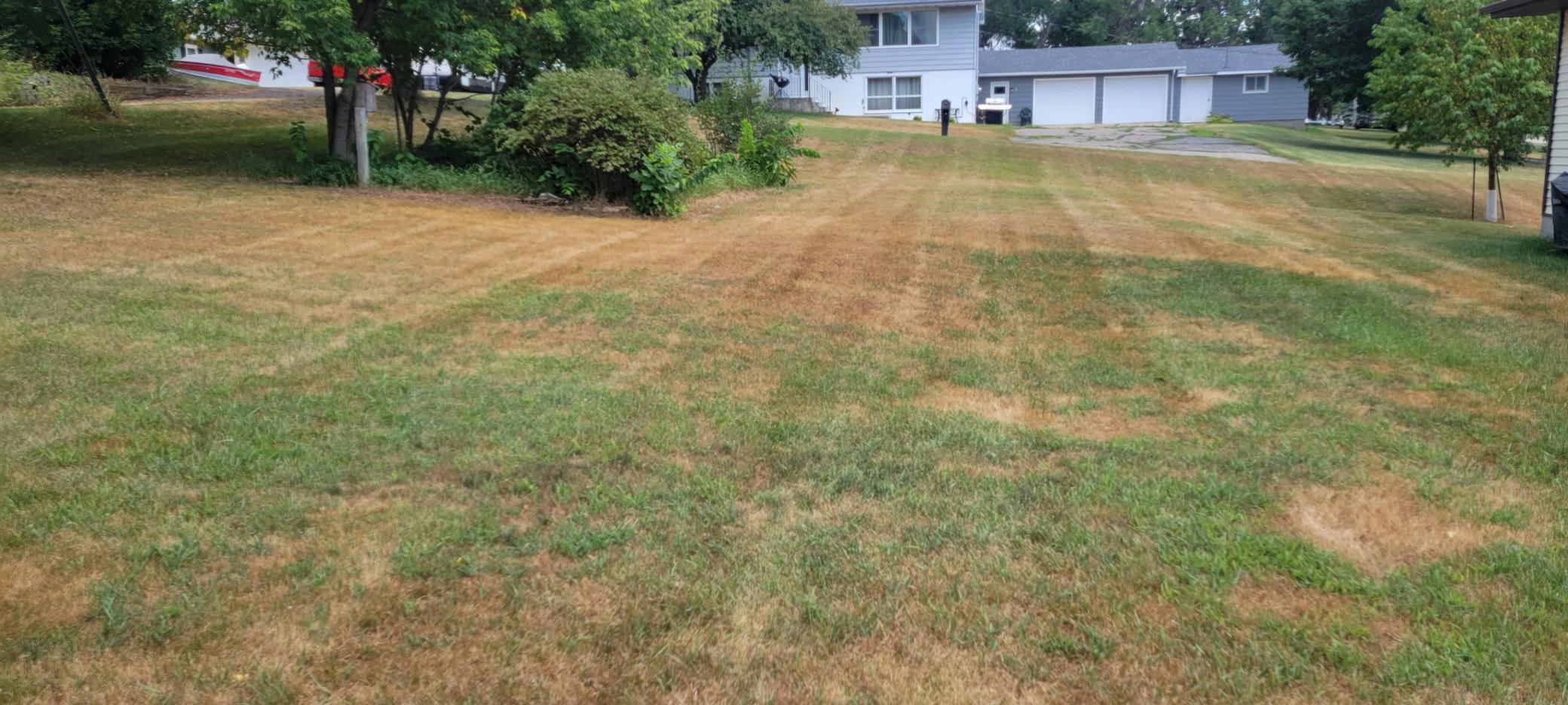 5th image of 305 E Summit St, Battle Lake, MN 56515 | MLS# 7125232