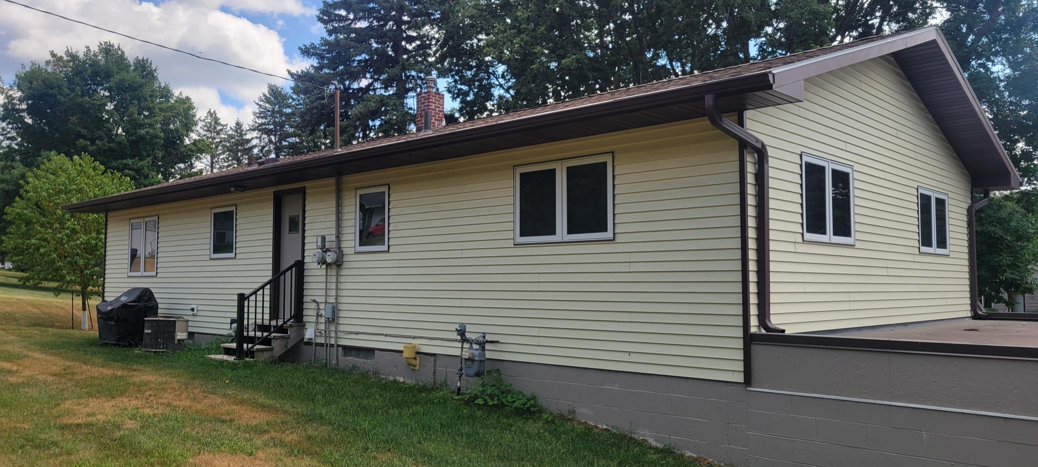 4th image of 305 E Summit St, Battle Lake, MN 56515 | MLS# 7125232