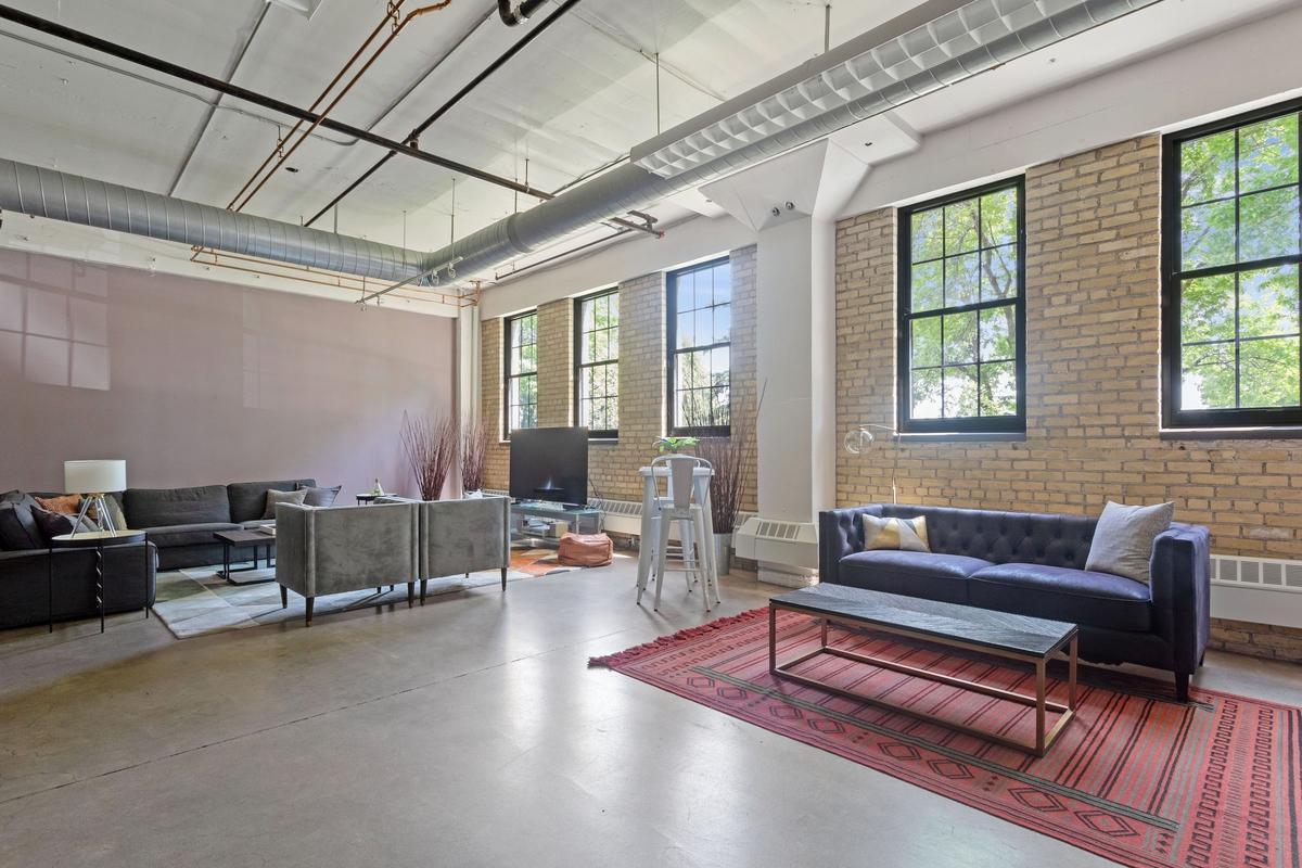 2nd image of 730 Stinson Blvd #320, Minneapolis, MN 55413 | MLS# 7125241