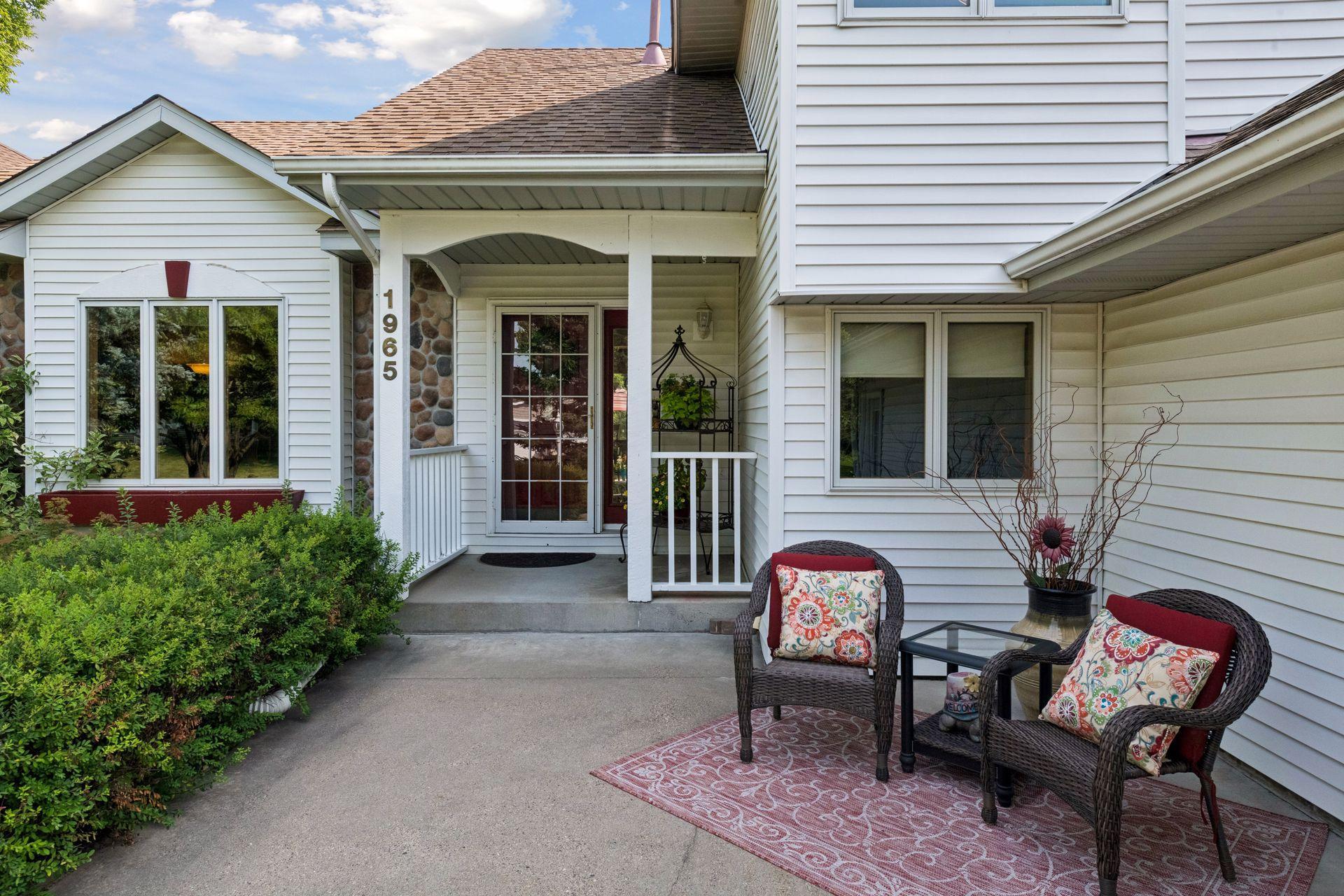 4th image of 1965 Wenz Ave, Chaska, MN 55318 | MLS# 7125250