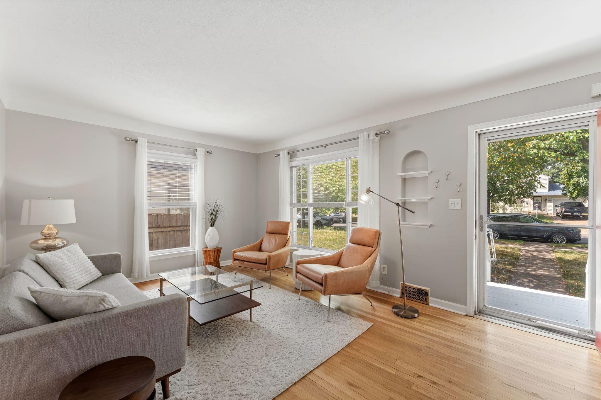 3rd image of 4245 Utica Ave S, Minneapolis, MN 55416 | MLS# 7125303
