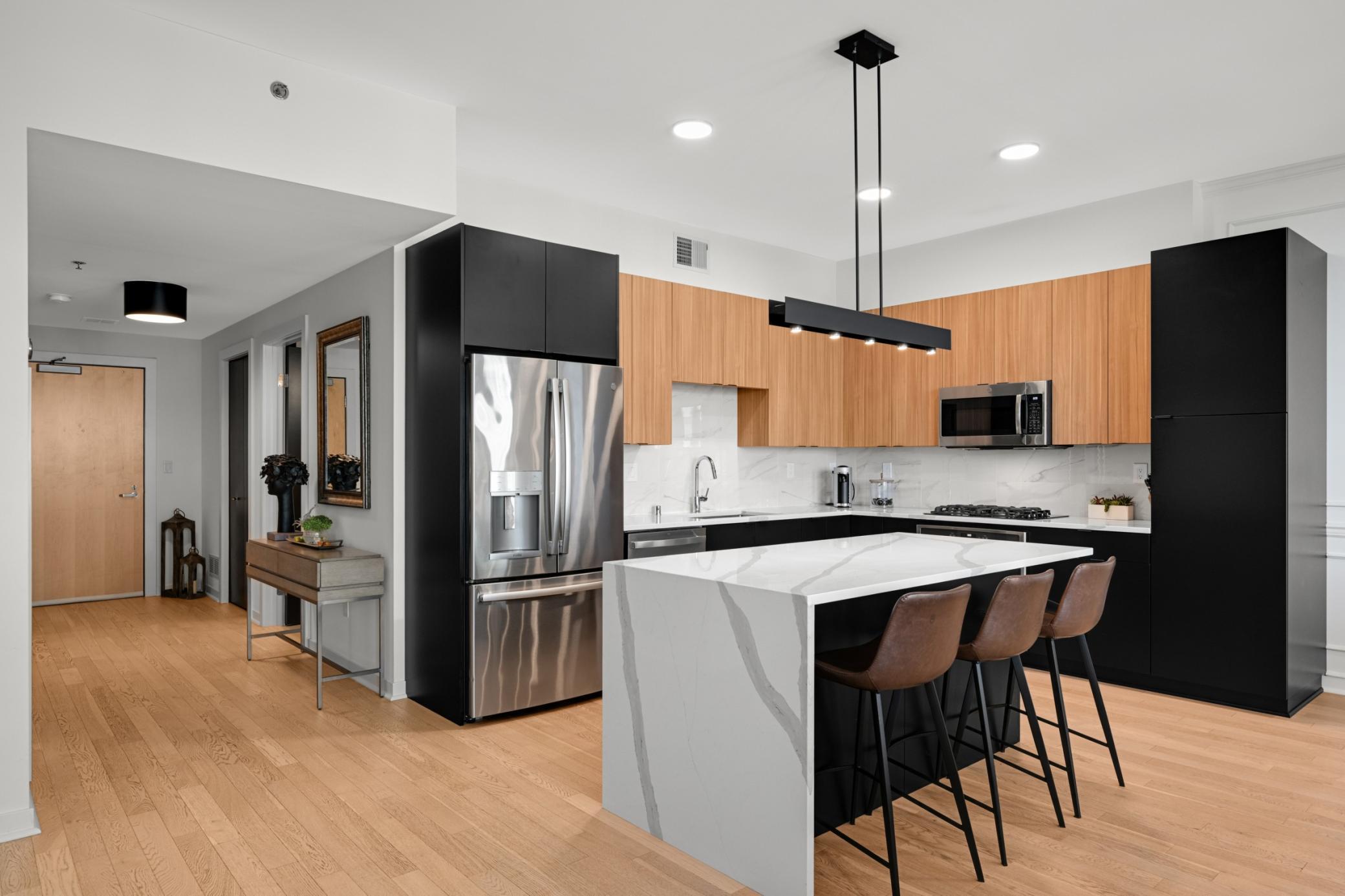 4th image of 1240 S 2Nd St #522, Minneapolis, MN 55415 | MLS# 7125314