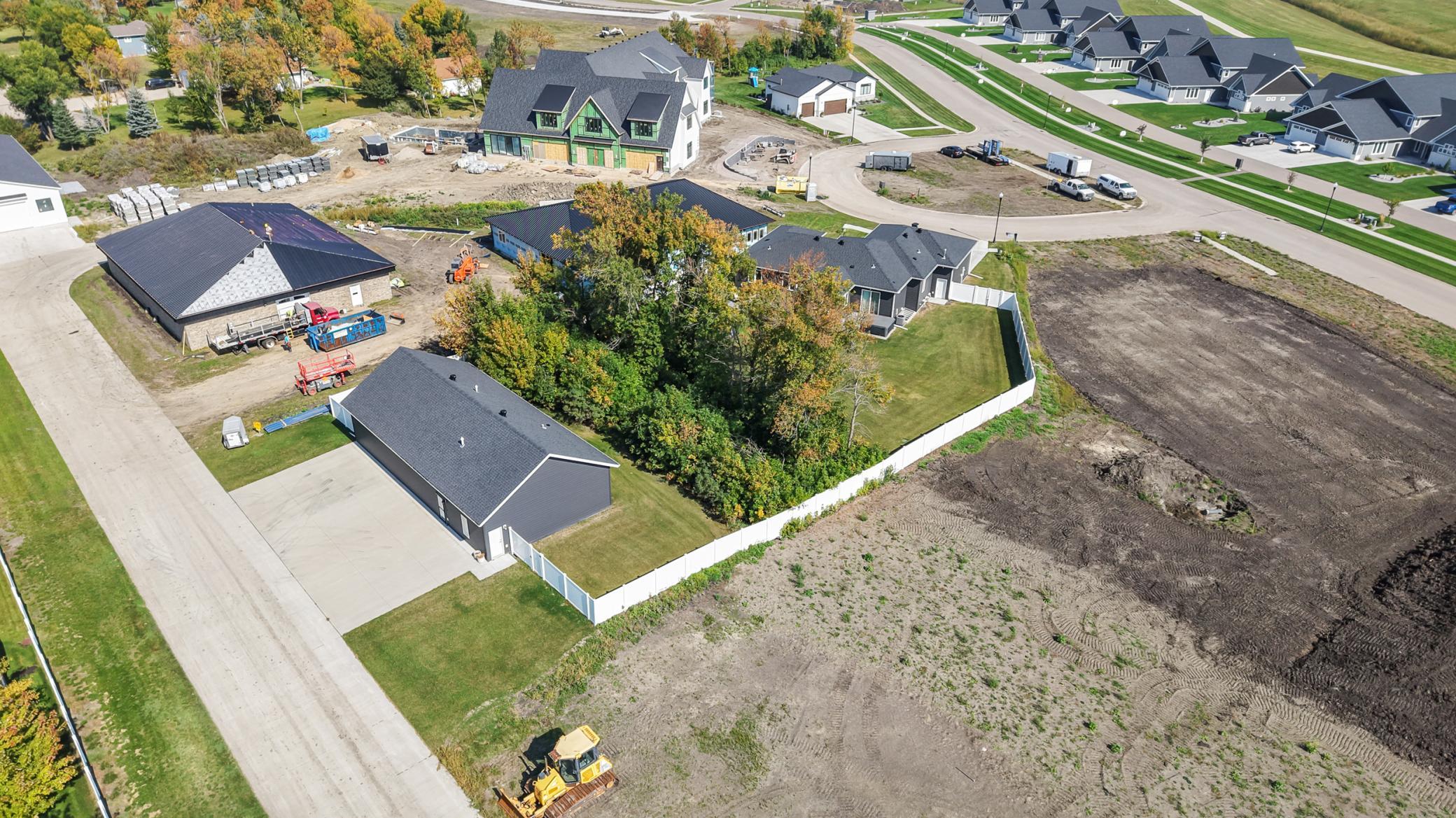 2nd image of 5881 31st St S, Fargo, ND 58104 | MLS# 7125315