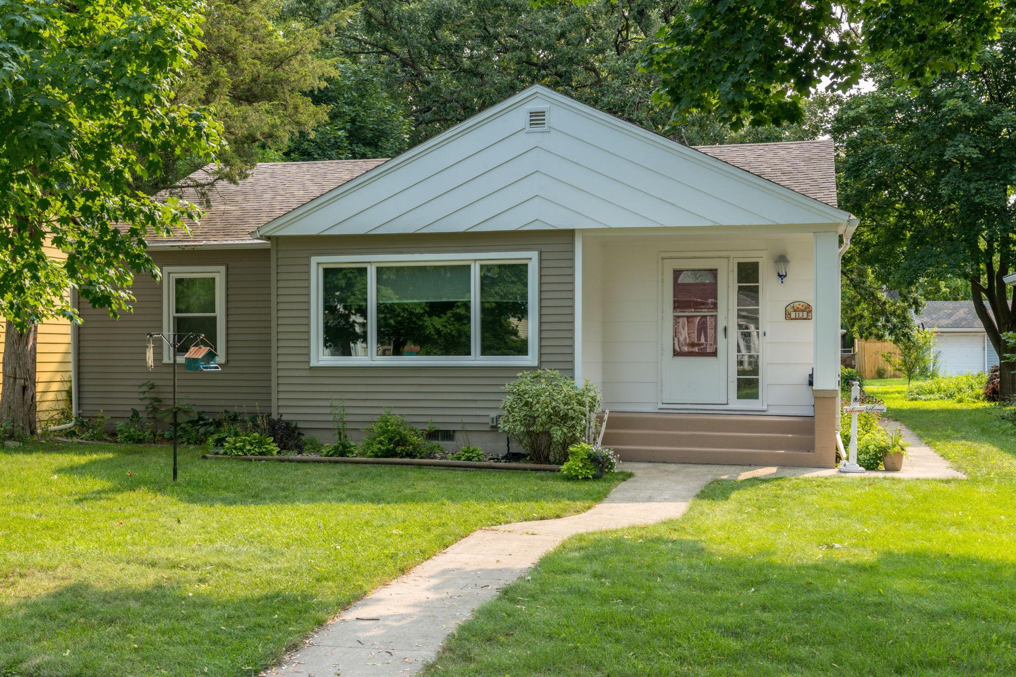 2nd image of 113 Hazel St, Mankato, MN 56001 | MLS# 7125344