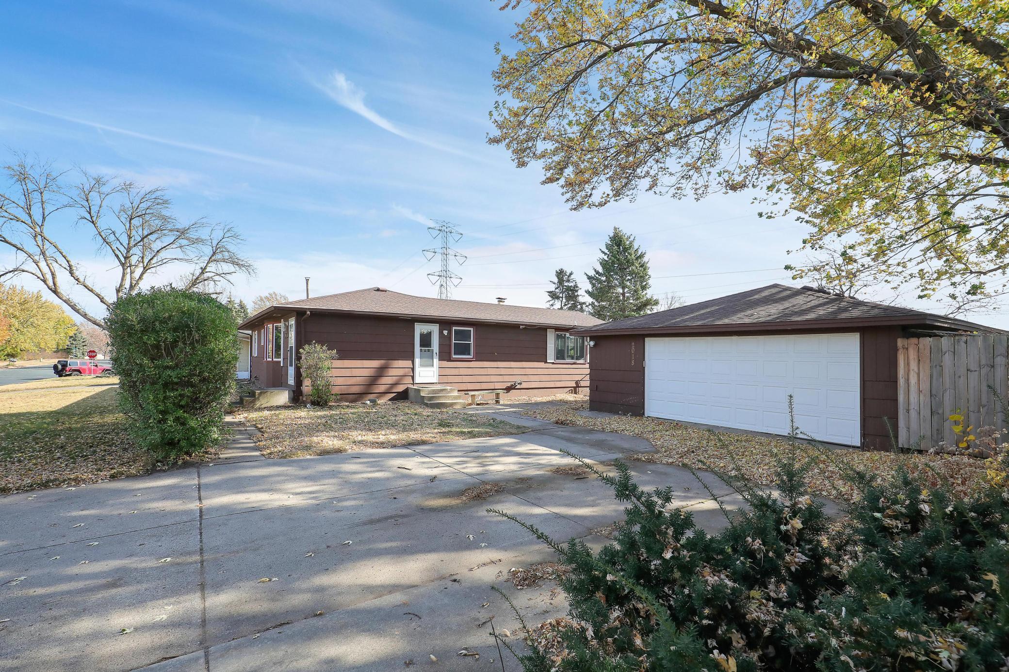 1st image of 2018 Shale Ln, Saint Paul, MN 55122 | MLS# 7125371