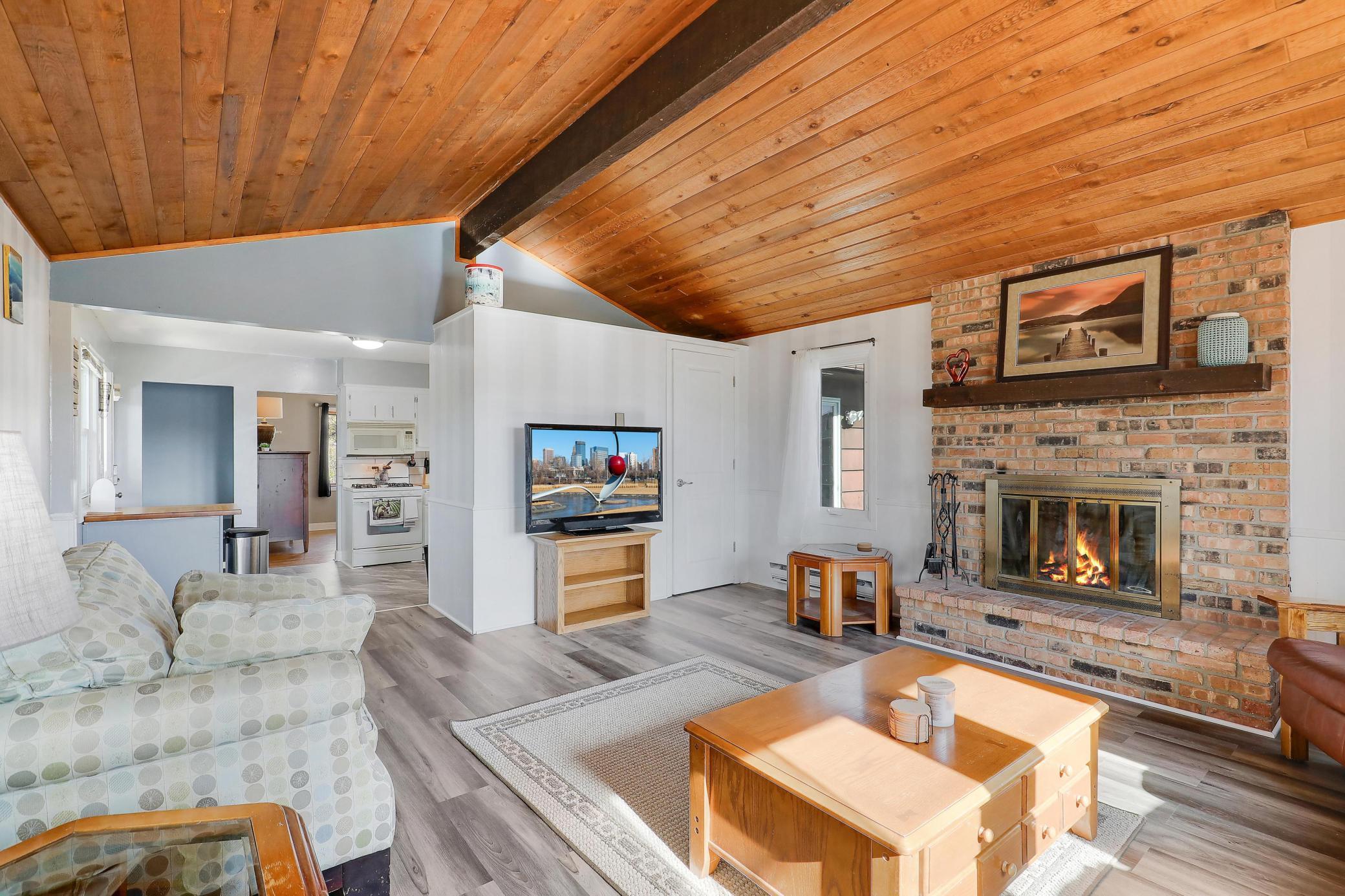 5th image of 2018 Shale Ln, Saint Paul, MN 55122 | MLS# 7125371