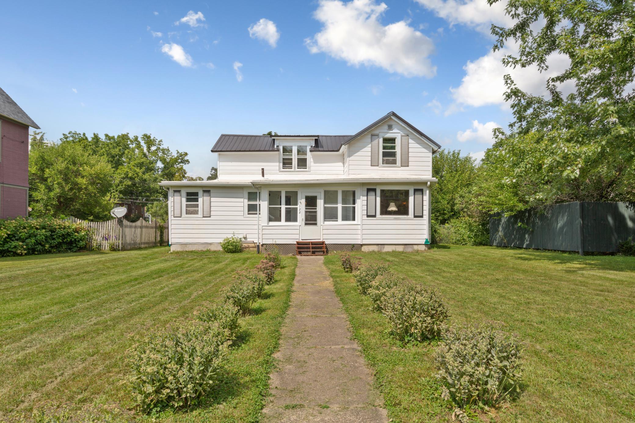 1st image of 122 W School St, Owatonna, MN 55060 | MLS# 7125388