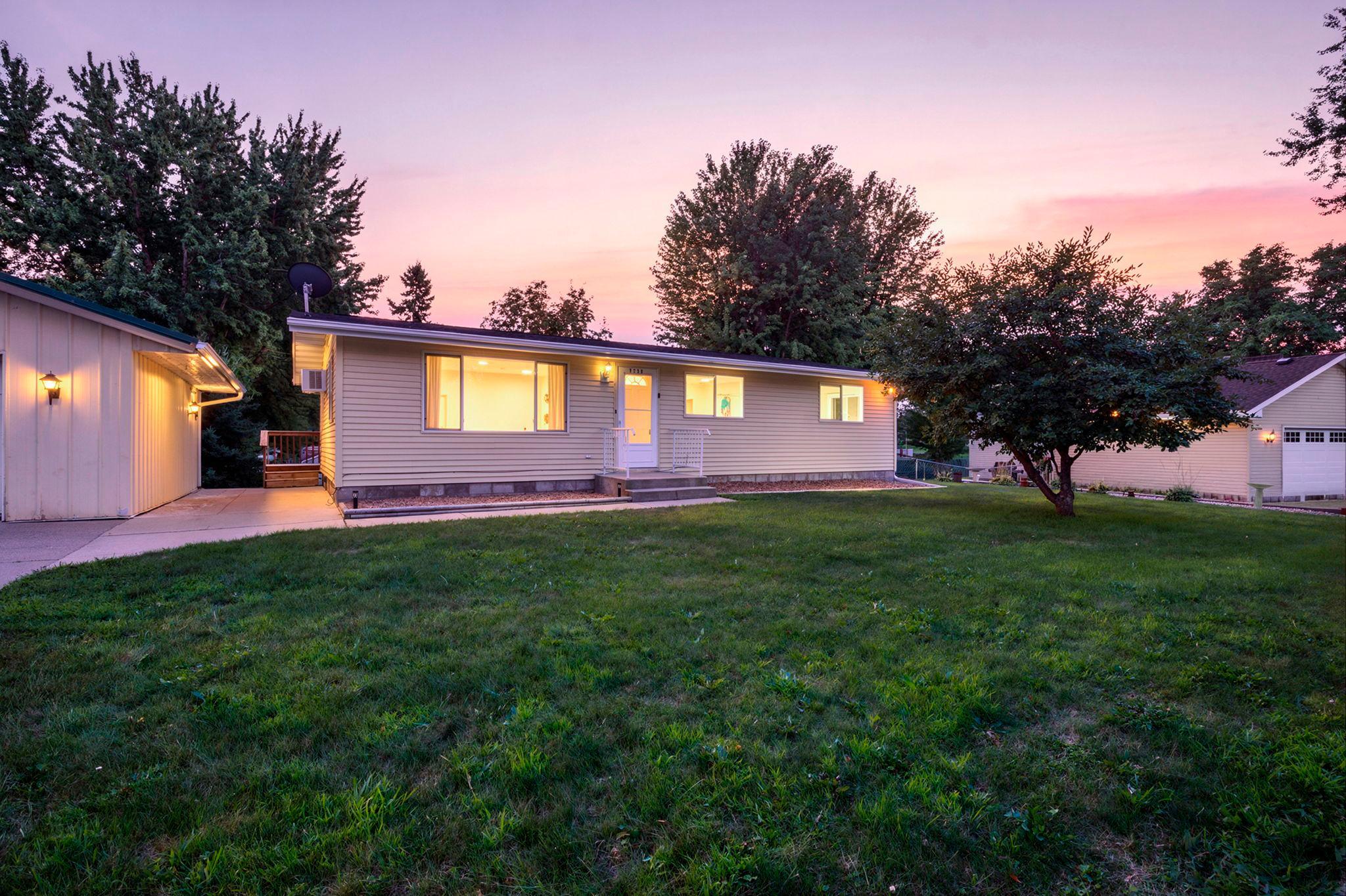 4th image of 1230 8Th St, Howard Lake, MN 55349 | MLS# 7125408