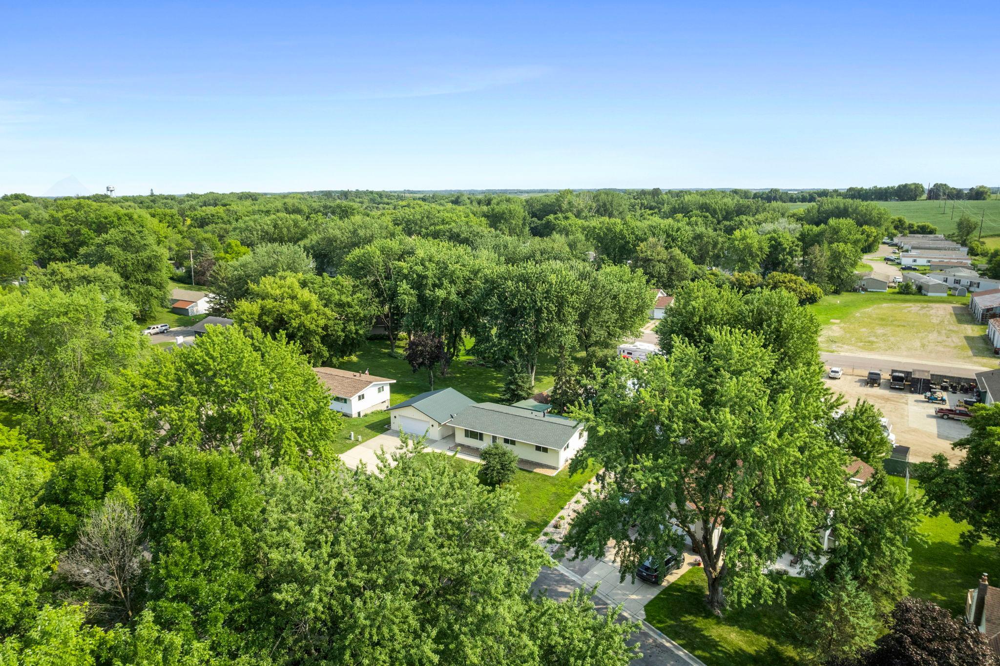 2nd image of 1230 8th St, Howard Lake, MN 55349 | MLS# 7125408
