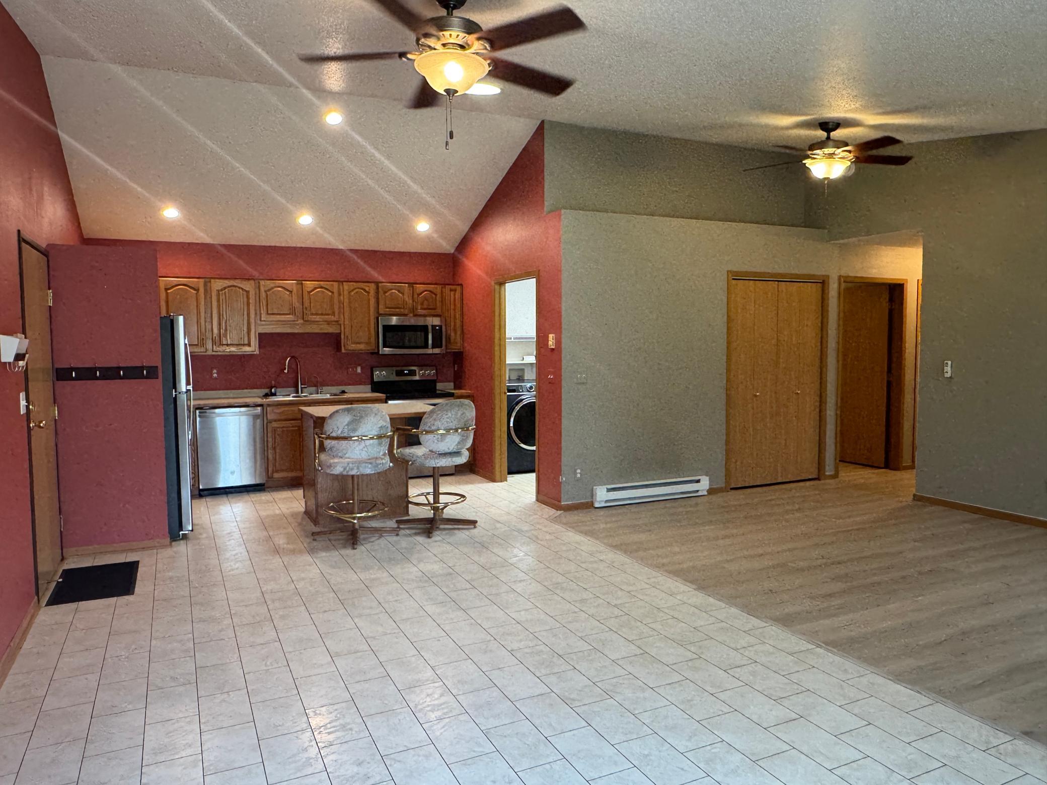 4th image of 300 Roosevelt Rd Sw #12, Bemidji, MN 56601 | MLS# 7125451