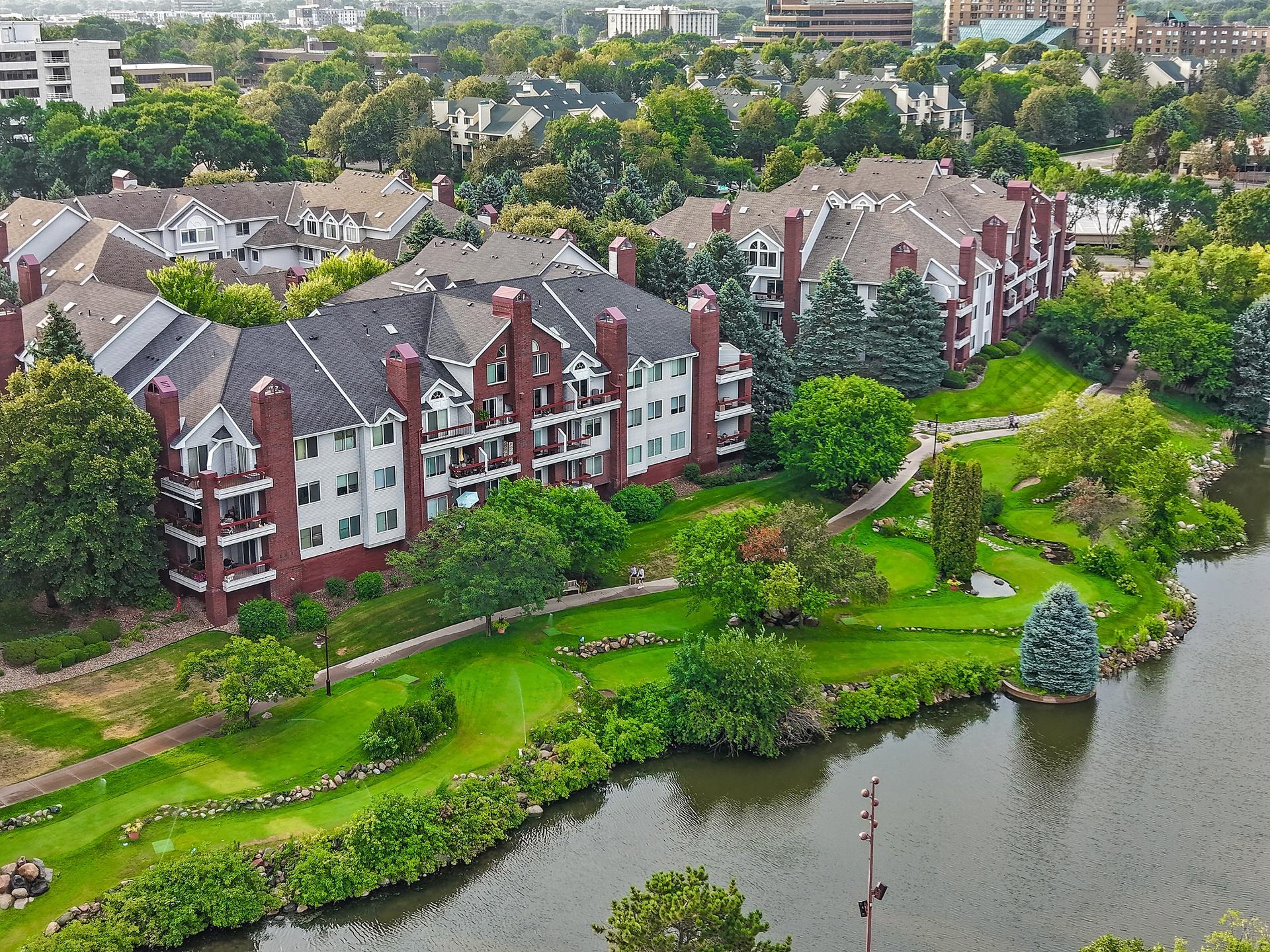 2nd image of 7500 Edinborough Wy, Minneapolis, MN 55435
