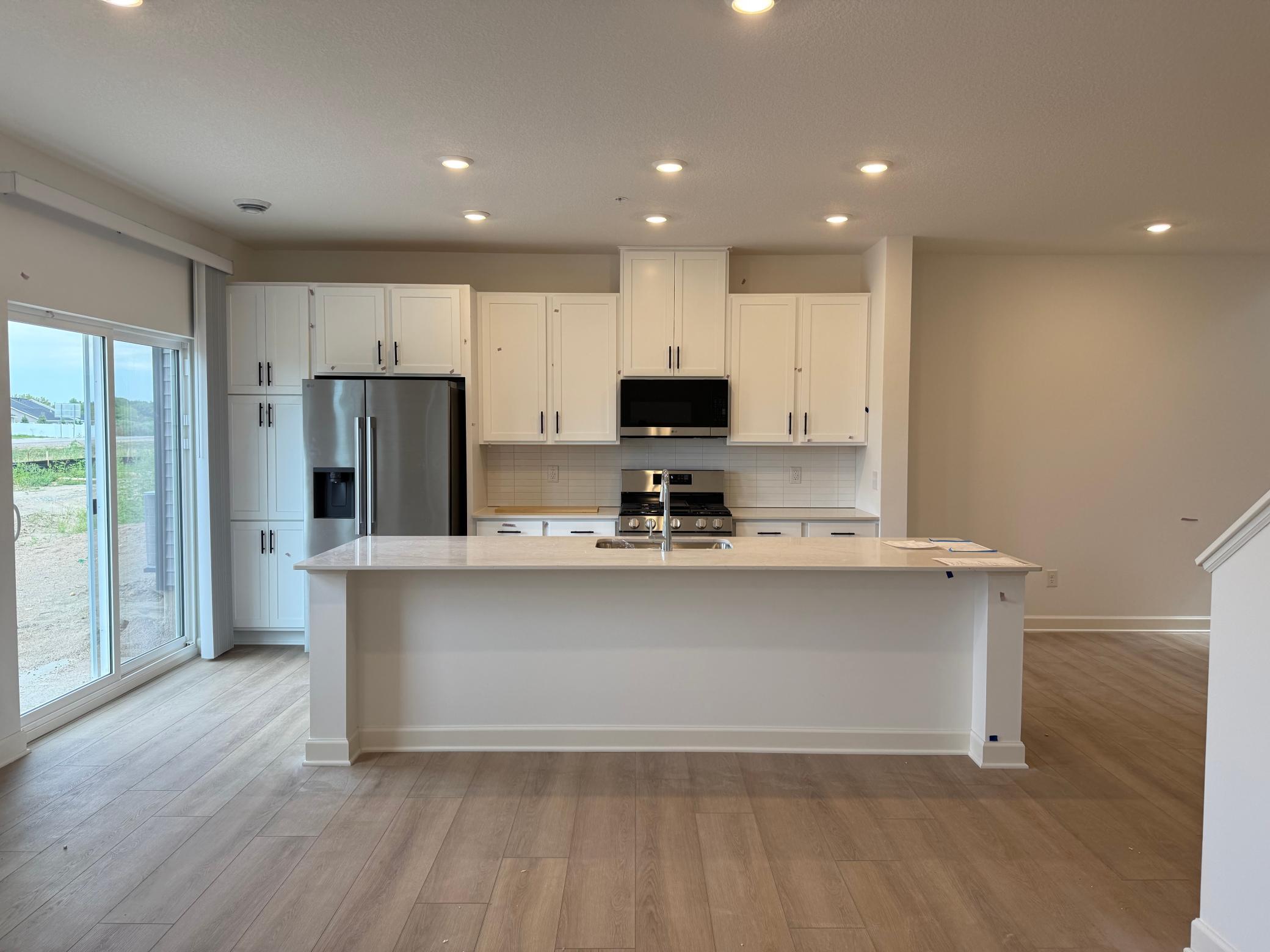2nd image of 10549 Harbor Ln N, Maple Grove, MN 55369 | MLS# 7125467