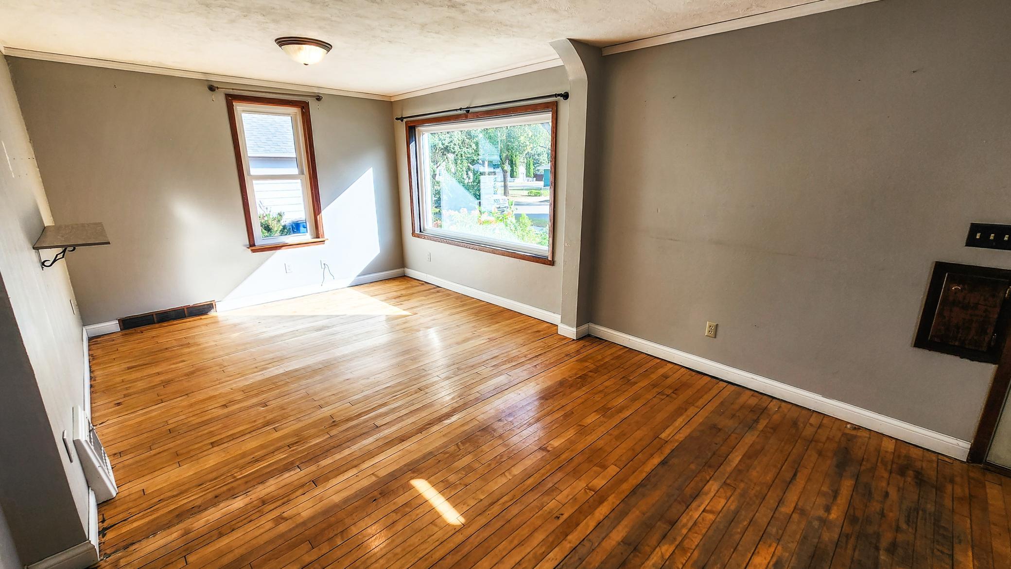 4th image of 511 11Th St N, Moorhead, MN 56560 | MLS# 7125476