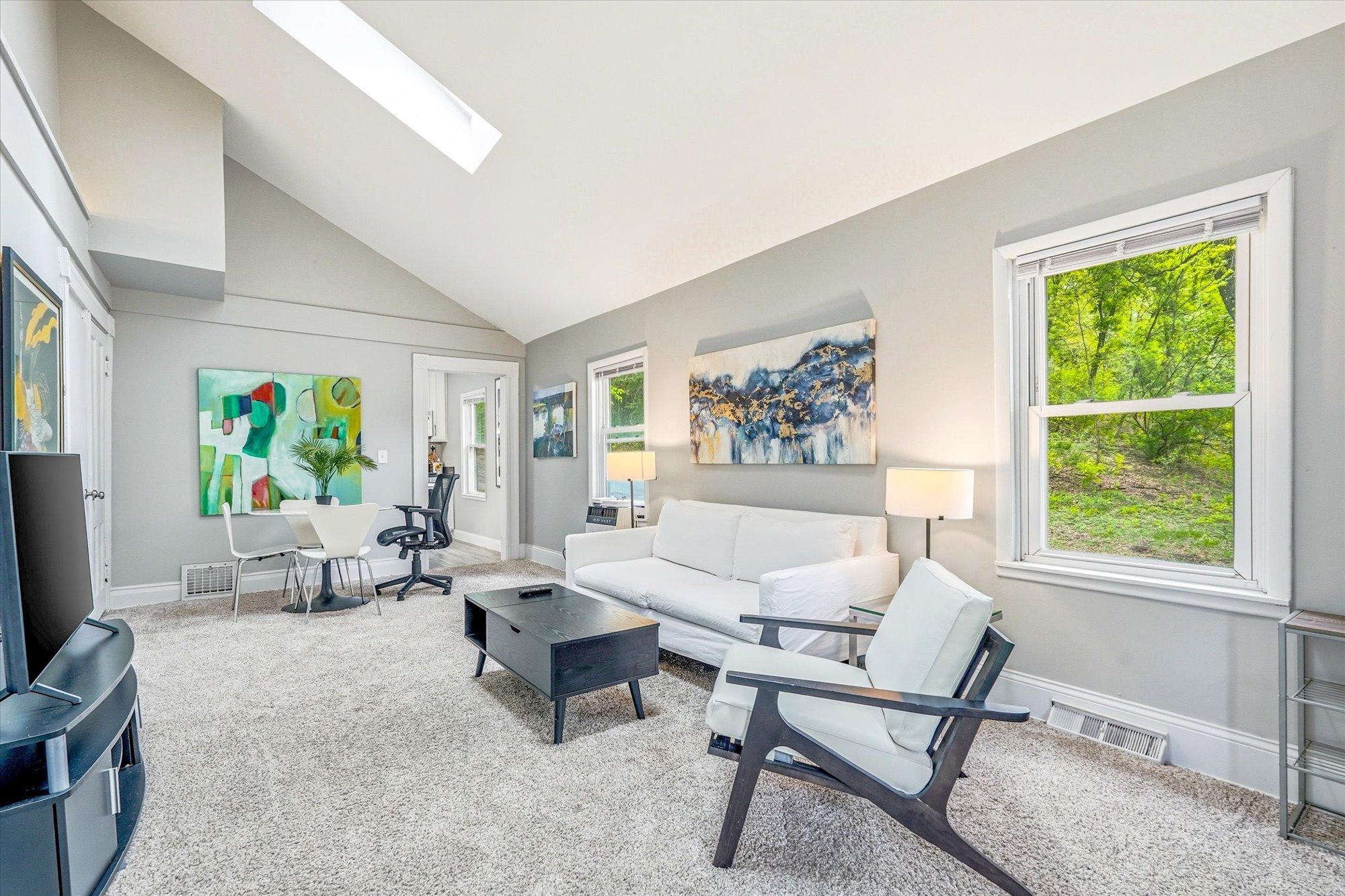 1st image of 891 Benhill Rd, Saint Paul, MN 55105 | MLS# 7125572