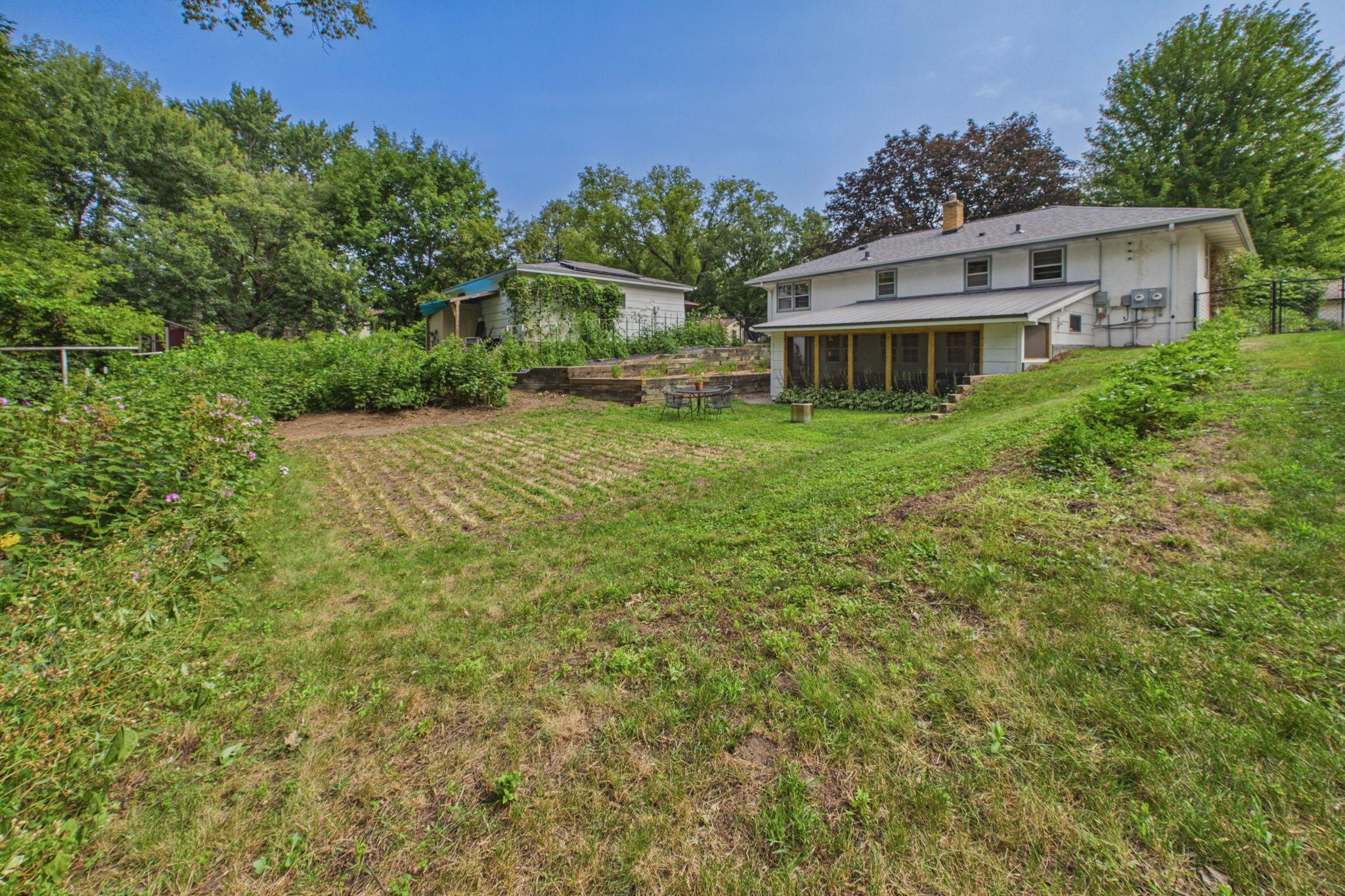 19th image of 1731 Galtier St, Saint Paul, MN 55113 | MLS# 7125587