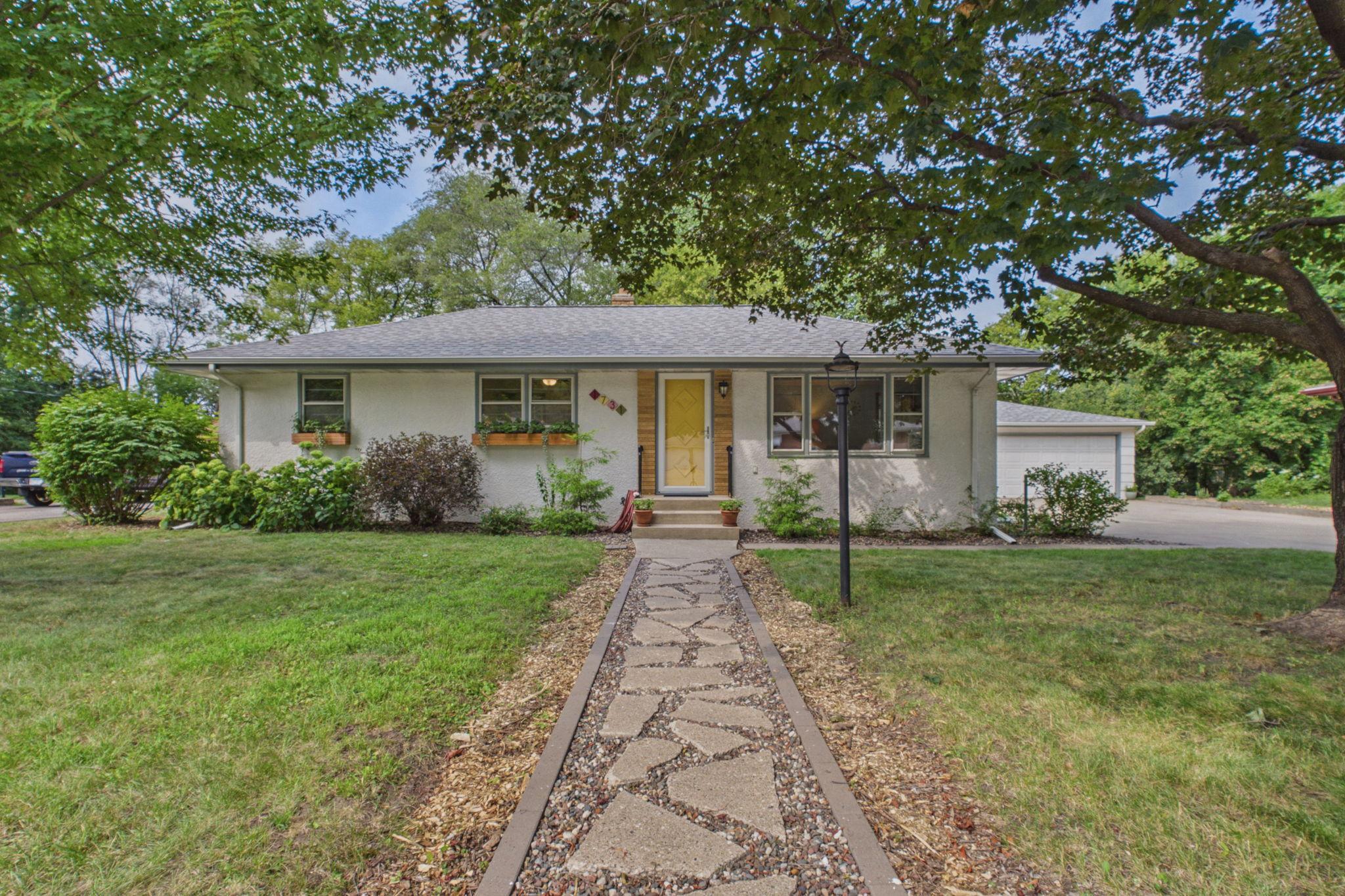1st image of 1731 Galtier St, Saint Paul, MN 55113 | MLS# 7125587