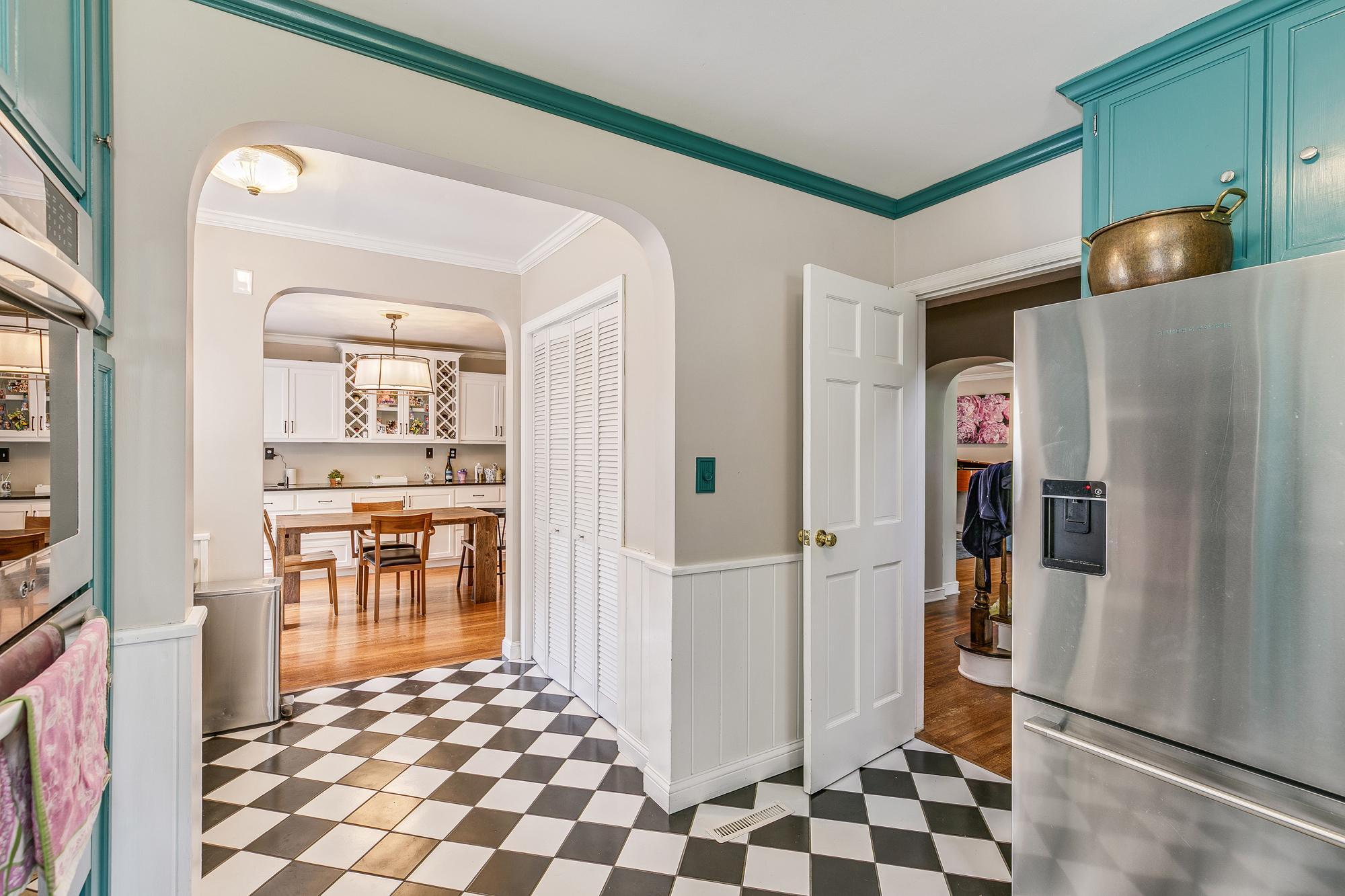 3rd image of 4354 Browndale Ave, Minneapolis, MN 55424 | MLS# 7125595