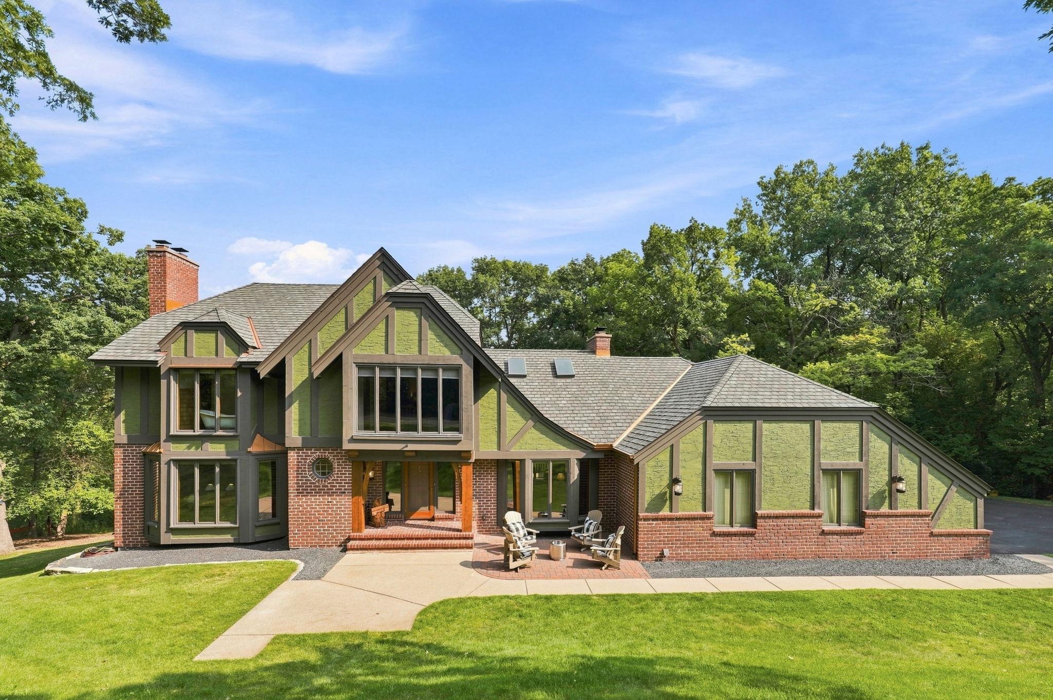 1st image of 8493 133rd St W, Saint Paul, MN 55124 | MLS# 7125626
