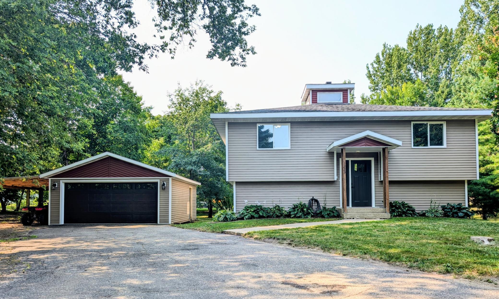 1st image of 1223 Terrace Ct, Alexandria, MN 56308 | MLS# 7125632