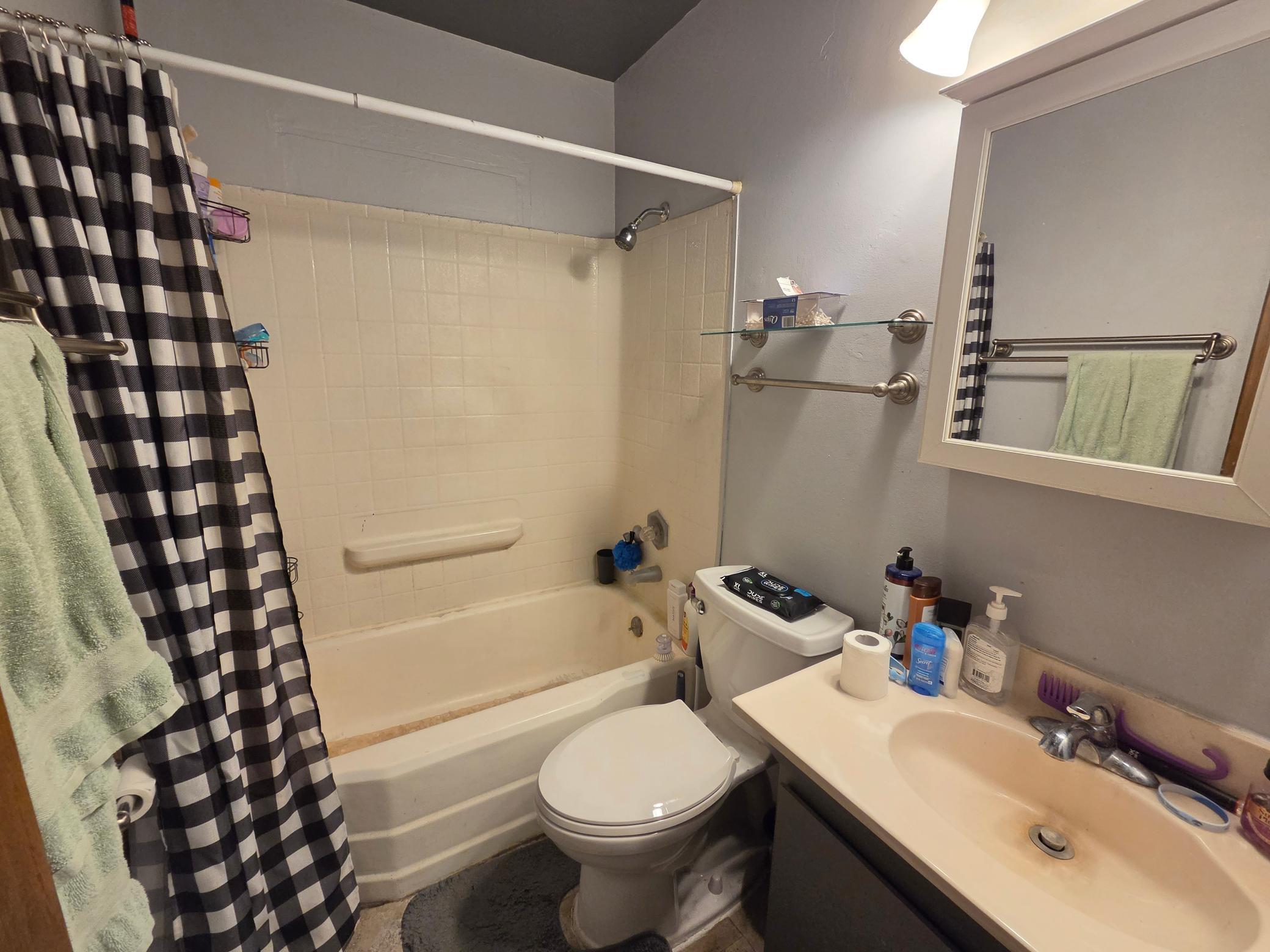 7th image of 813 Ulstad Ave, Albert Lea, MN 56007 | MLS# 7125699
