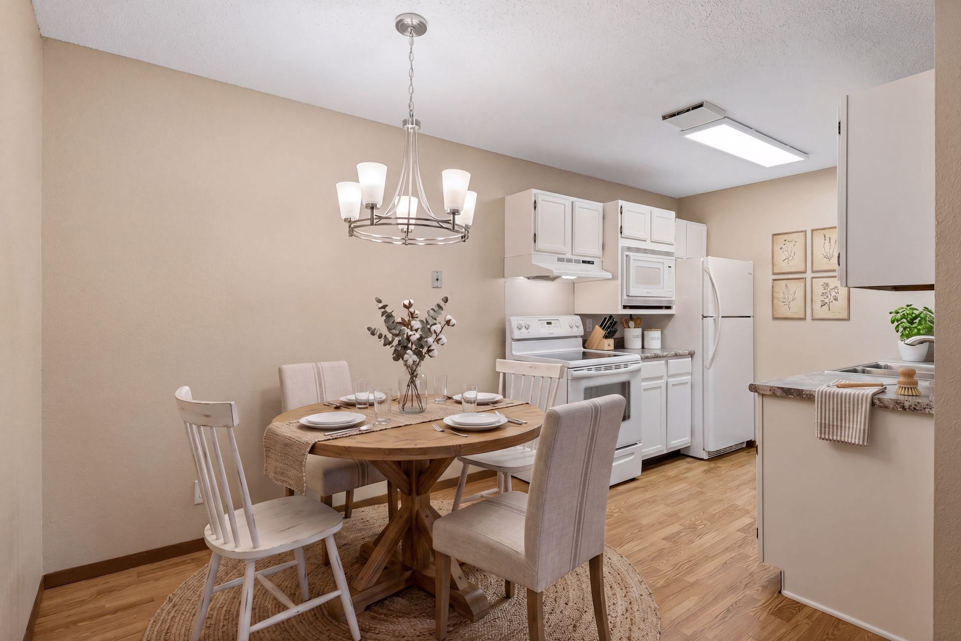 3rd image of 4 Pine Tree Dr #215, Saint Paul, MN 55112 | MLS# 7125723