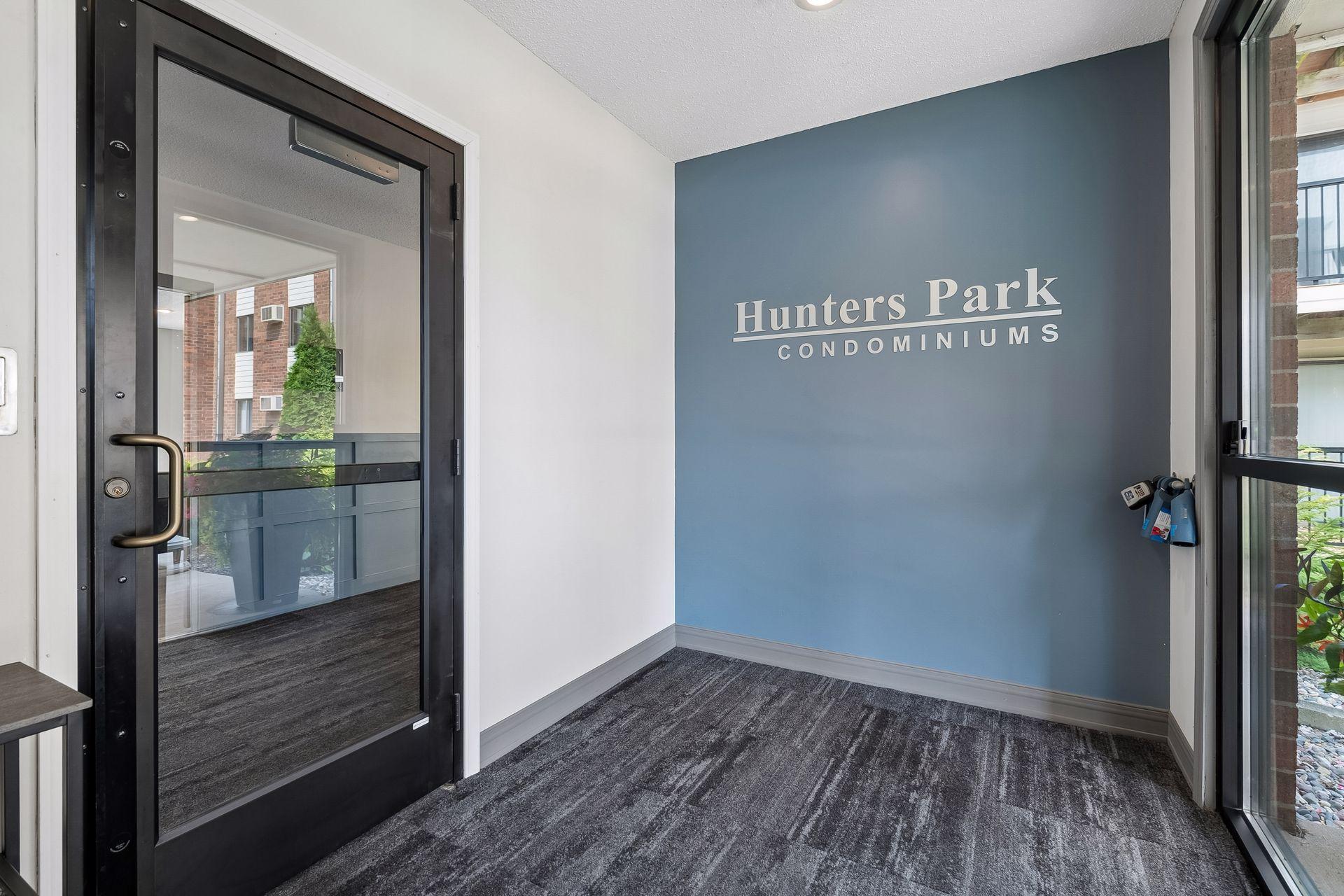 2nd image of 4 Pine Tree Dr #215, Saint Paul, MN 55112 | MLS# 7125723