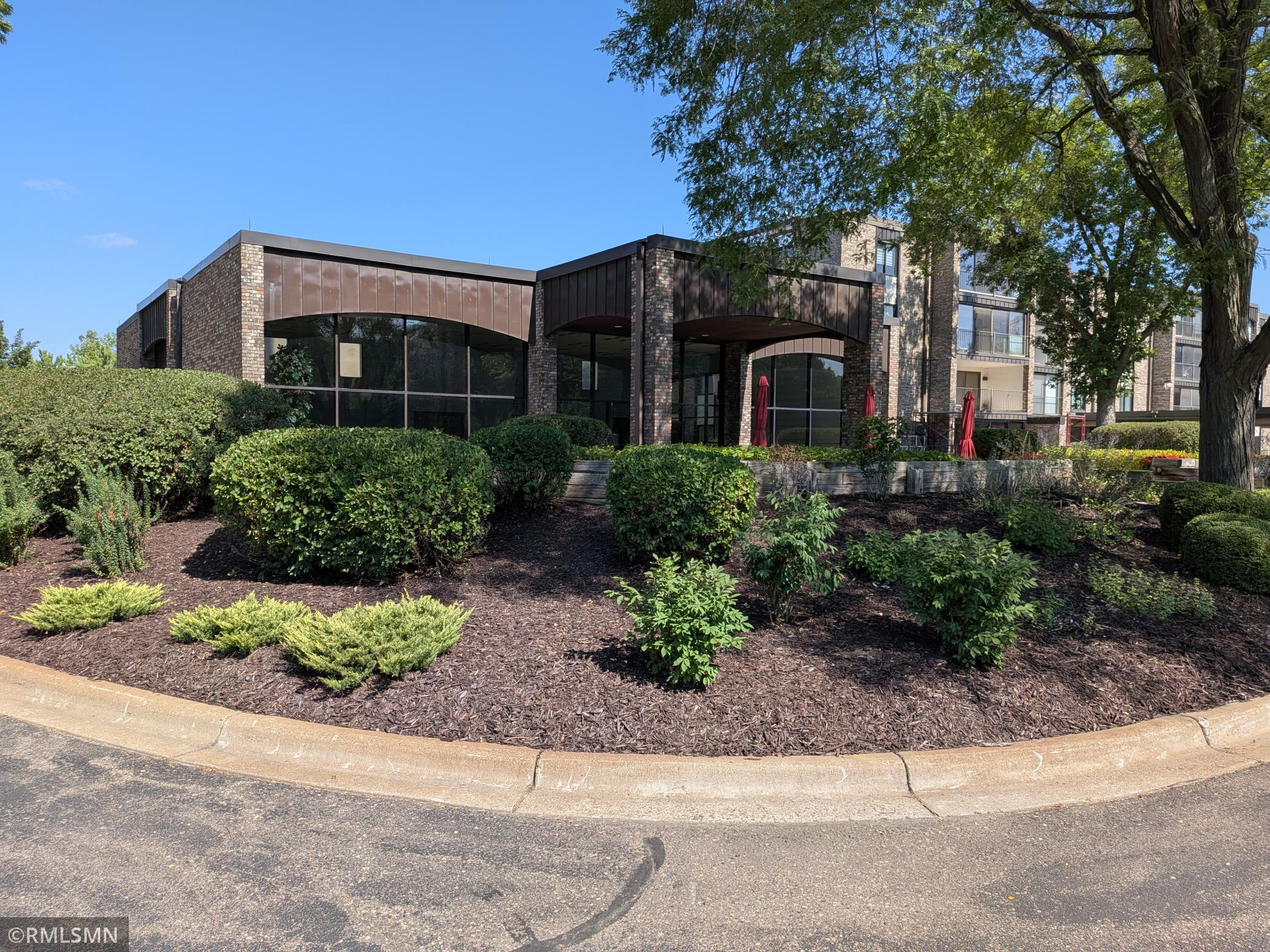 2nd image of 1077 Sibley Memorial Hwy #506, Lilydale, MN 55118 | MLS# 7125727