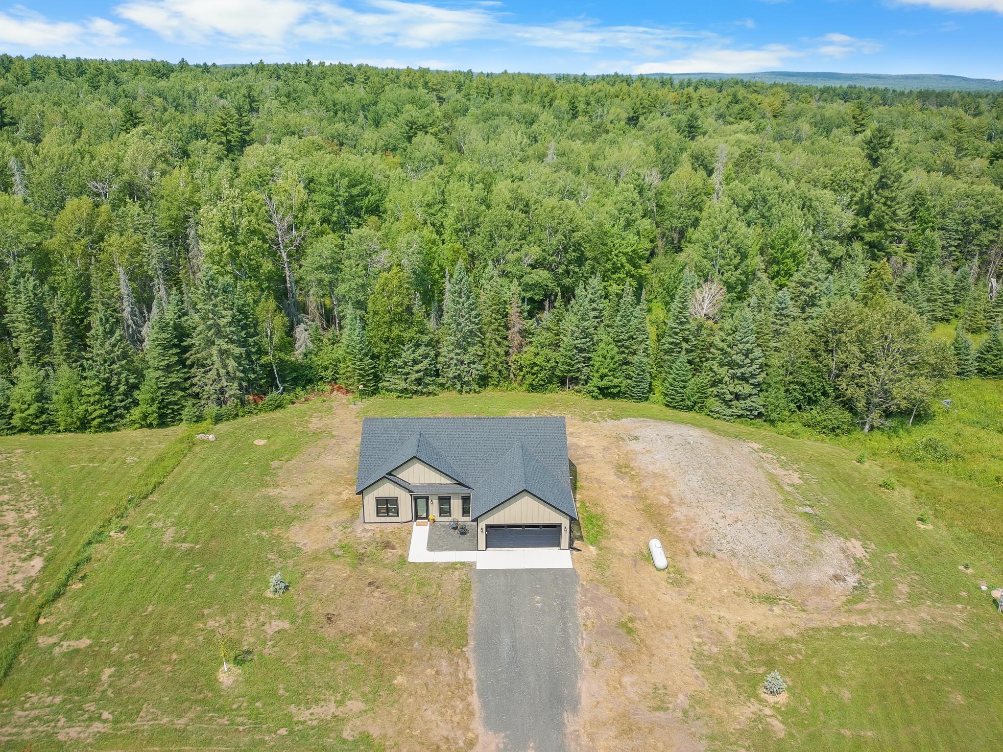 3rd image of 1241 Airport Rd, Two Harbors, MN 55616 | MLS# 7125760