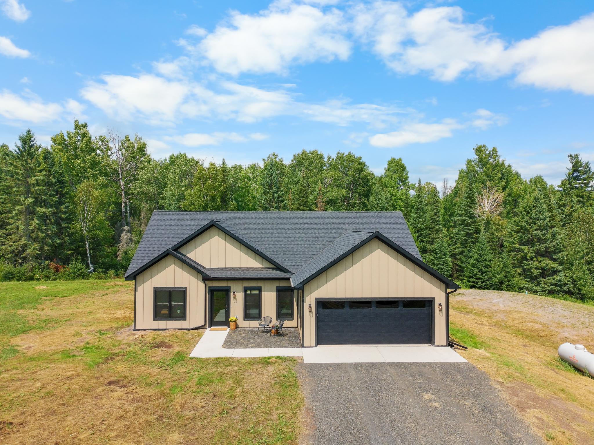 2nd image of 1241 Airport Rd, Two Harbors, MN 55616 | MLS# 7125760