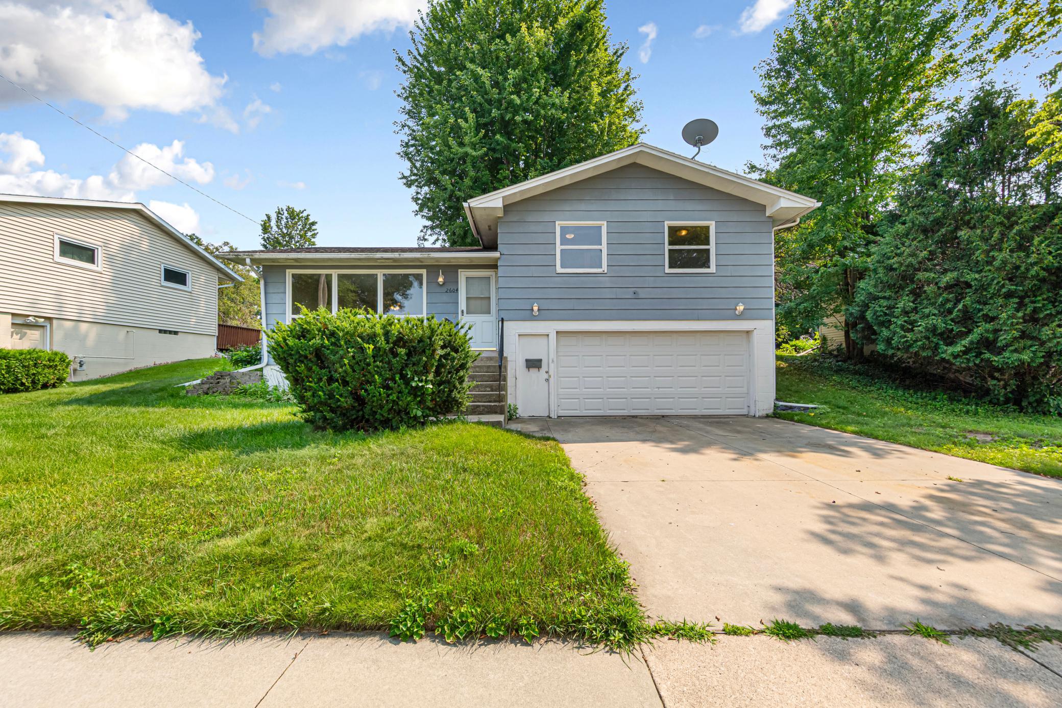 1st image of 2604 26th St Nw, Rochester, MN 55901 | MLS# 7125770