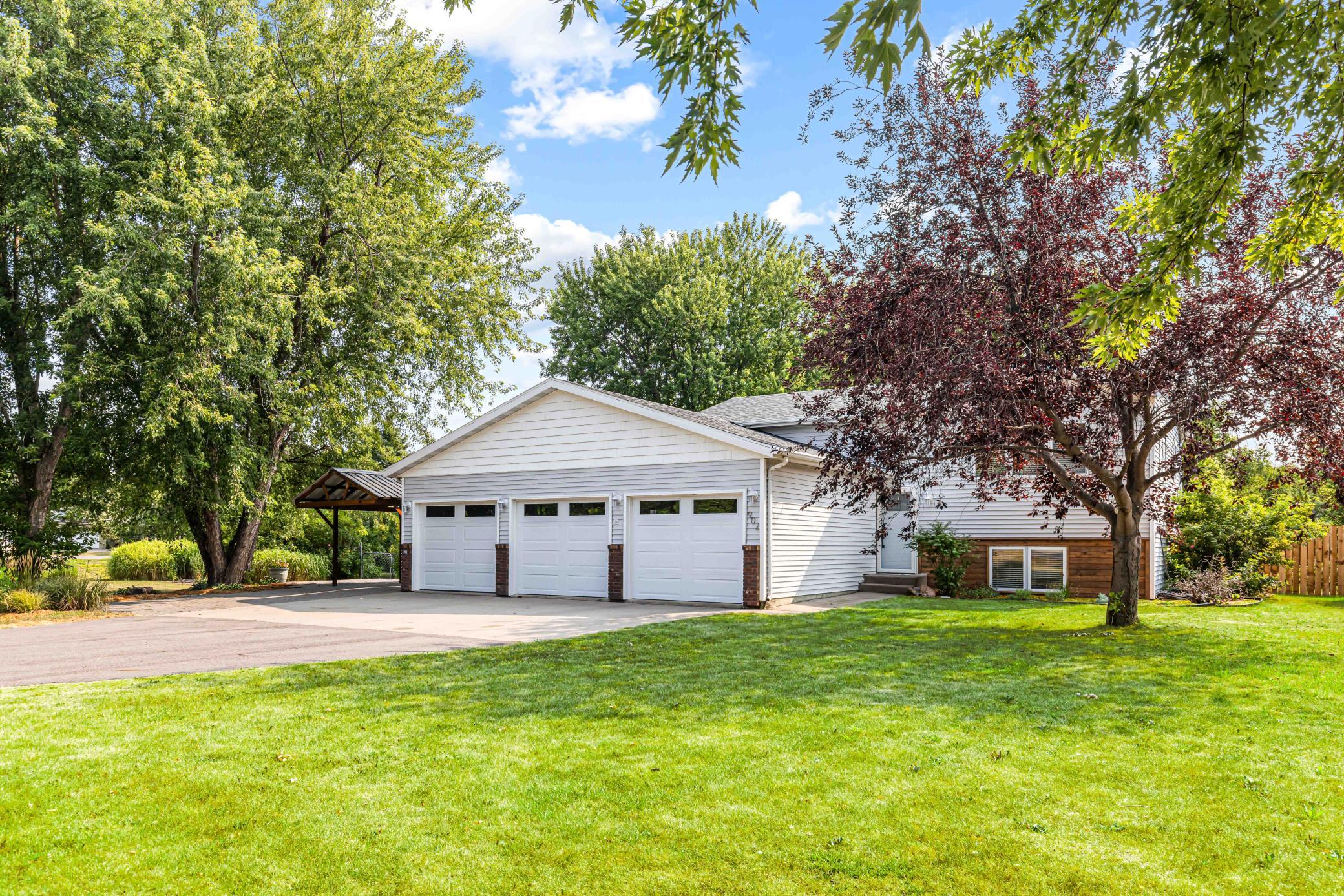 4th image of 902 76Th Ave S, Fargo, ND 58104 | MLS# 7125830