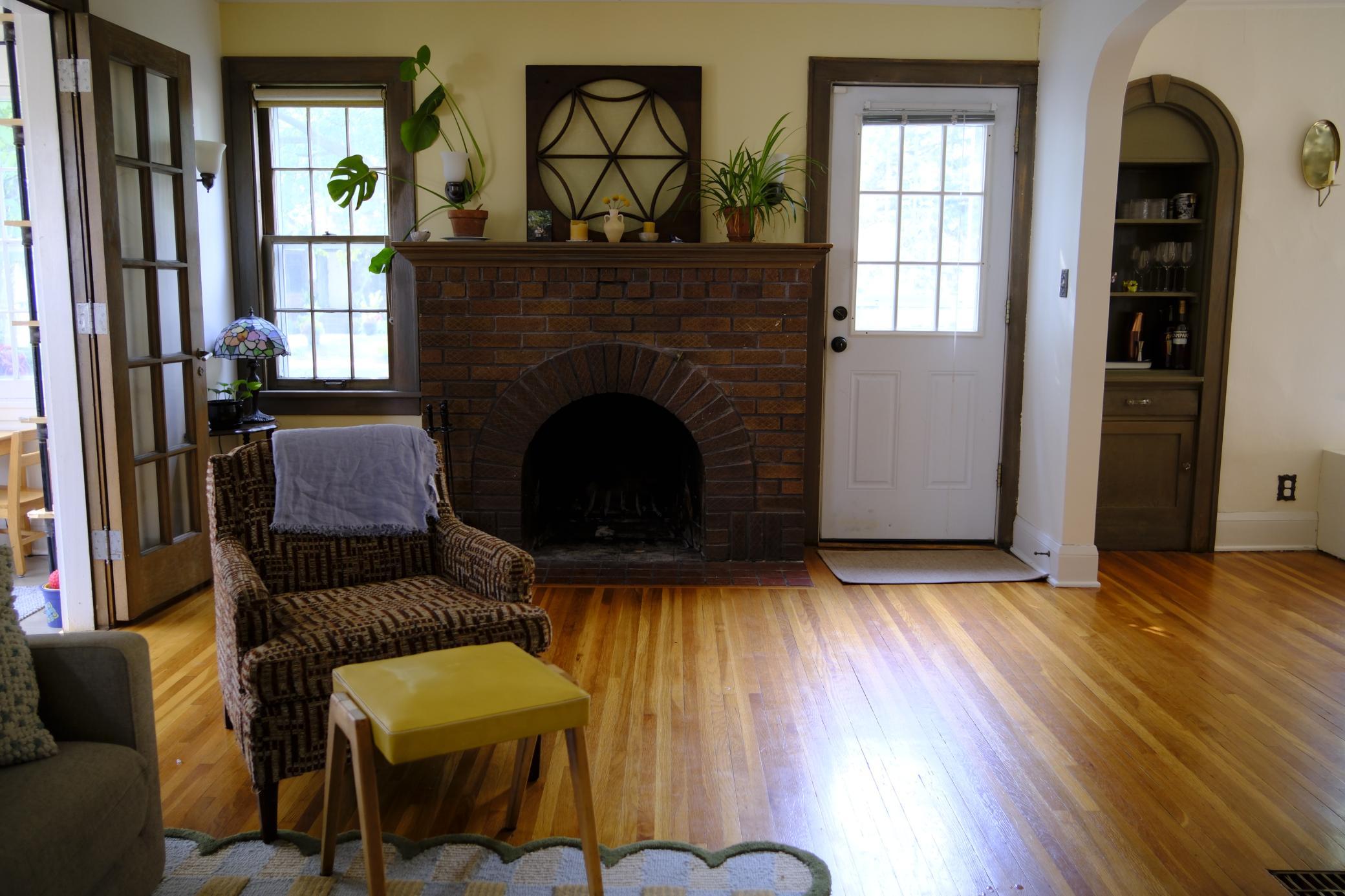 3rd image of 4142 Washburn Ave N, Minneapolis, MN 55412 | MLS# 7125835