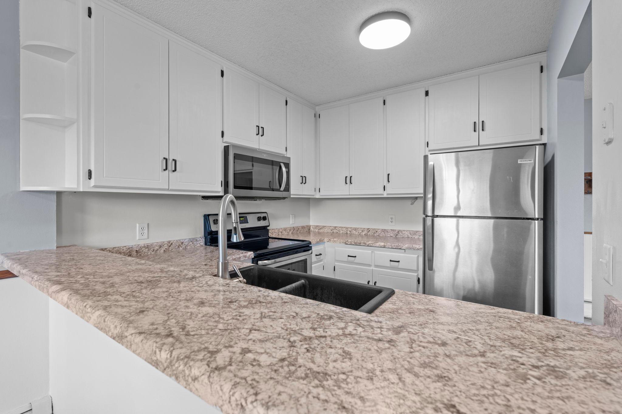 5th image of 14847 Endicott Wy #107, Saint Paul, MN 55124 | MLS# 7125843