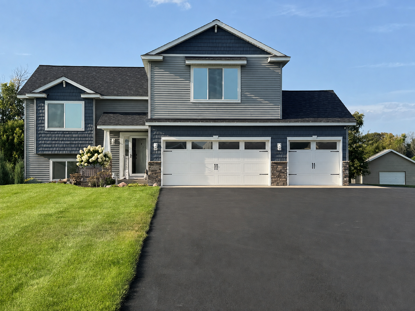 1st image of 15708 100th St Se, Becker, MN 55308 | MLS# 7125860