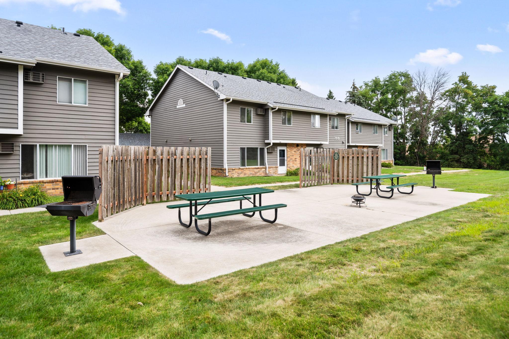 3rd image of 750 W Village Rd #108, Chanhassen, MN 55317 | MLS# 7125893