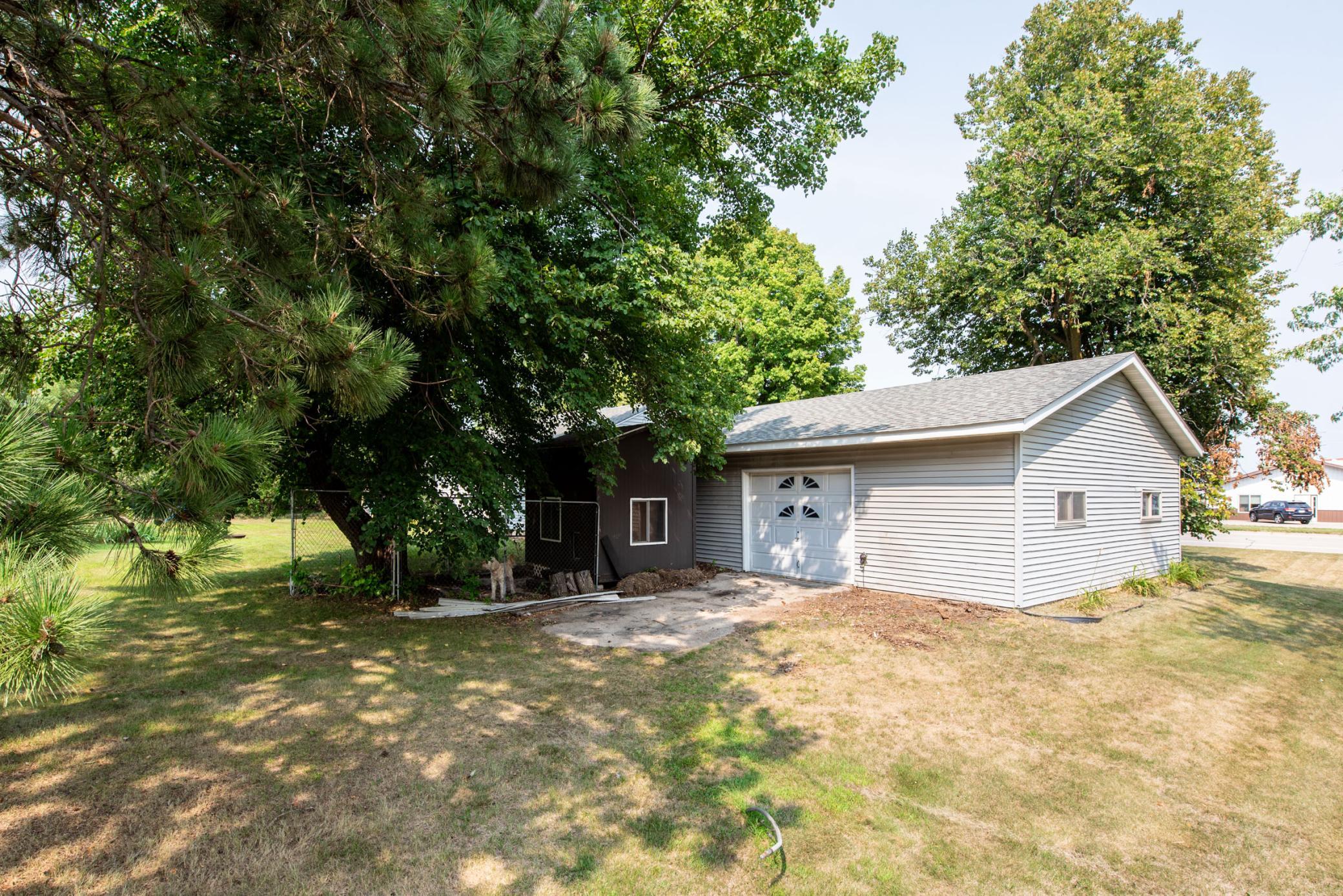 5th image of 518 N Otter Ave, Parkers Prairie, MN 56361 | MLS# 7125912